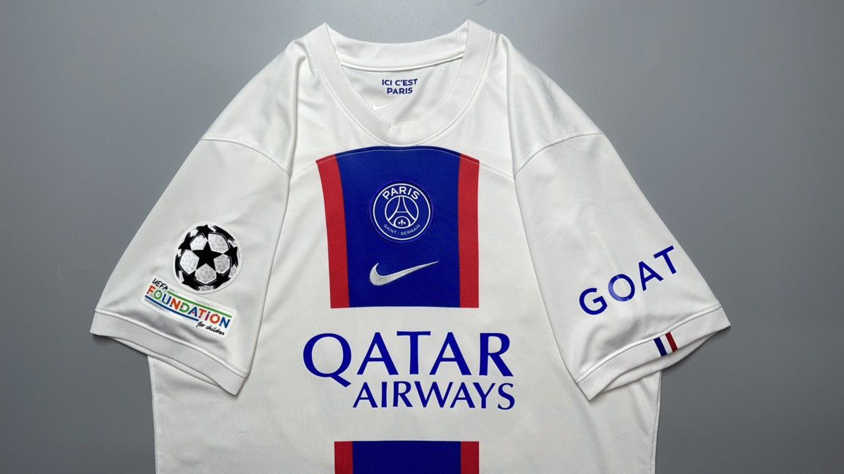 Nike PSG NIKE 2022/2023 FOOTBALL SOCCER THIRD JERSEY #30 MESSI Size US L / EU 52-54 / 3 - 3 Thumbnail