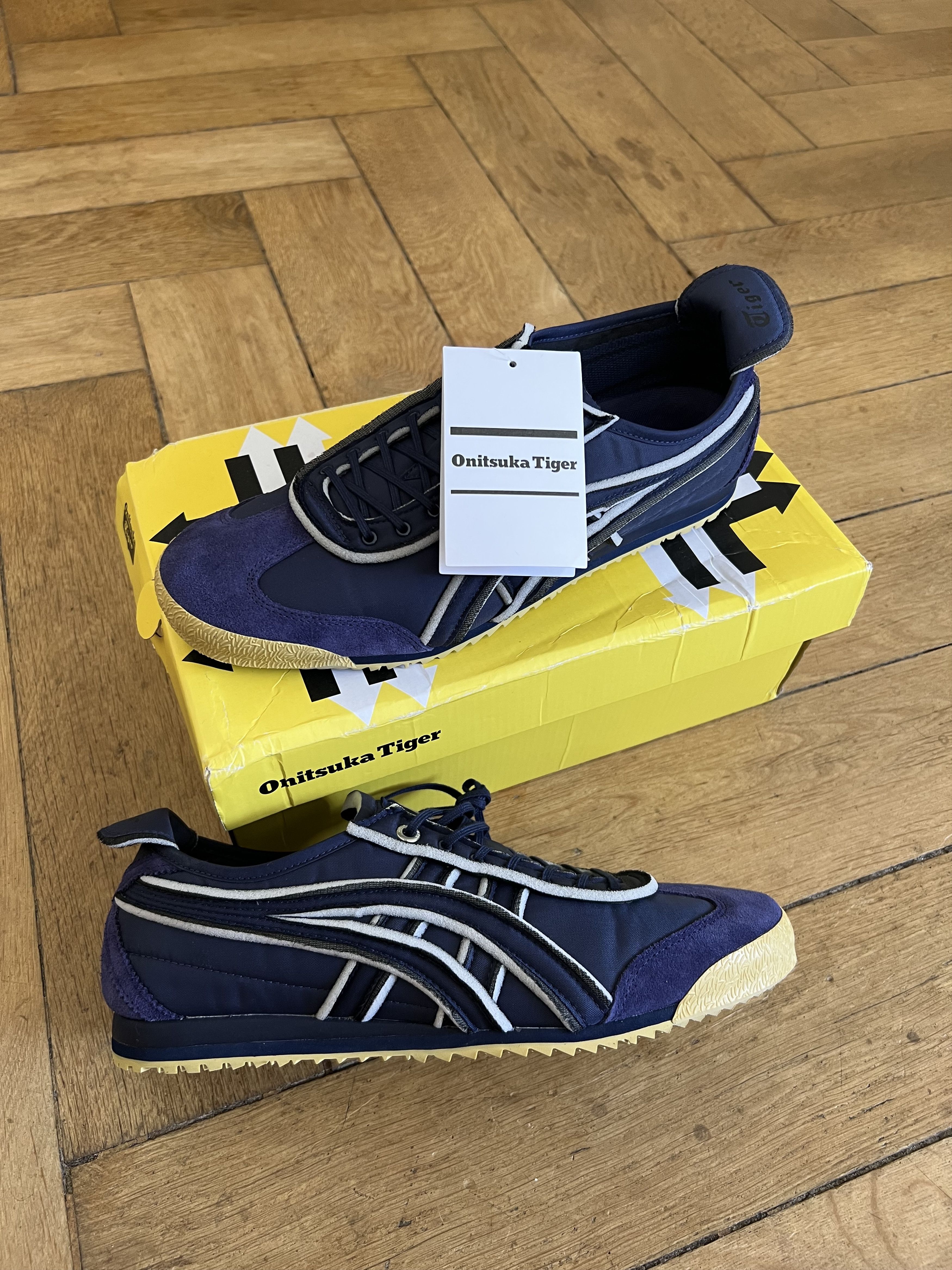 Onitsuka Tiger Onitsuka Tiger Mexico 66 SD Peacoat Size US 9 / EU 42 - 5 Thumbnail