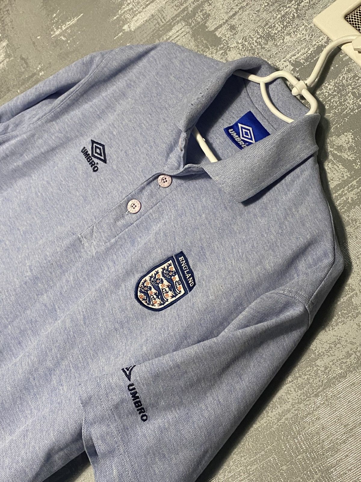Umbro × Vintage Vintage England Umbro Soccer Football Jersey 90s FIFA Size US M / EU 48-50 / 2 - 2 Thumbnail