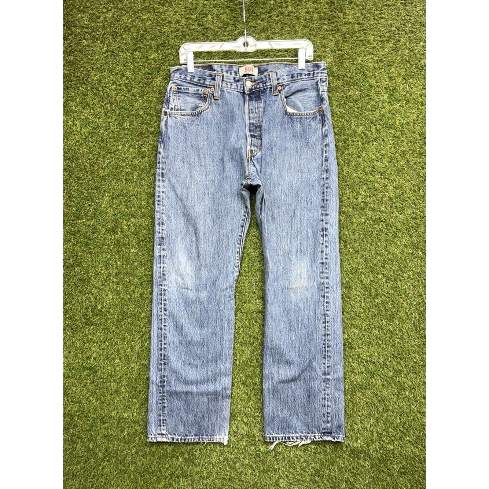 Levi's Levi's 501 Jeans Mens 34x30 Straight Denim Cotton Button Fly Work Regular Blue 5-Pocket Style Classic USA Size US 34 / EU 50 - 2 Thumbnail
