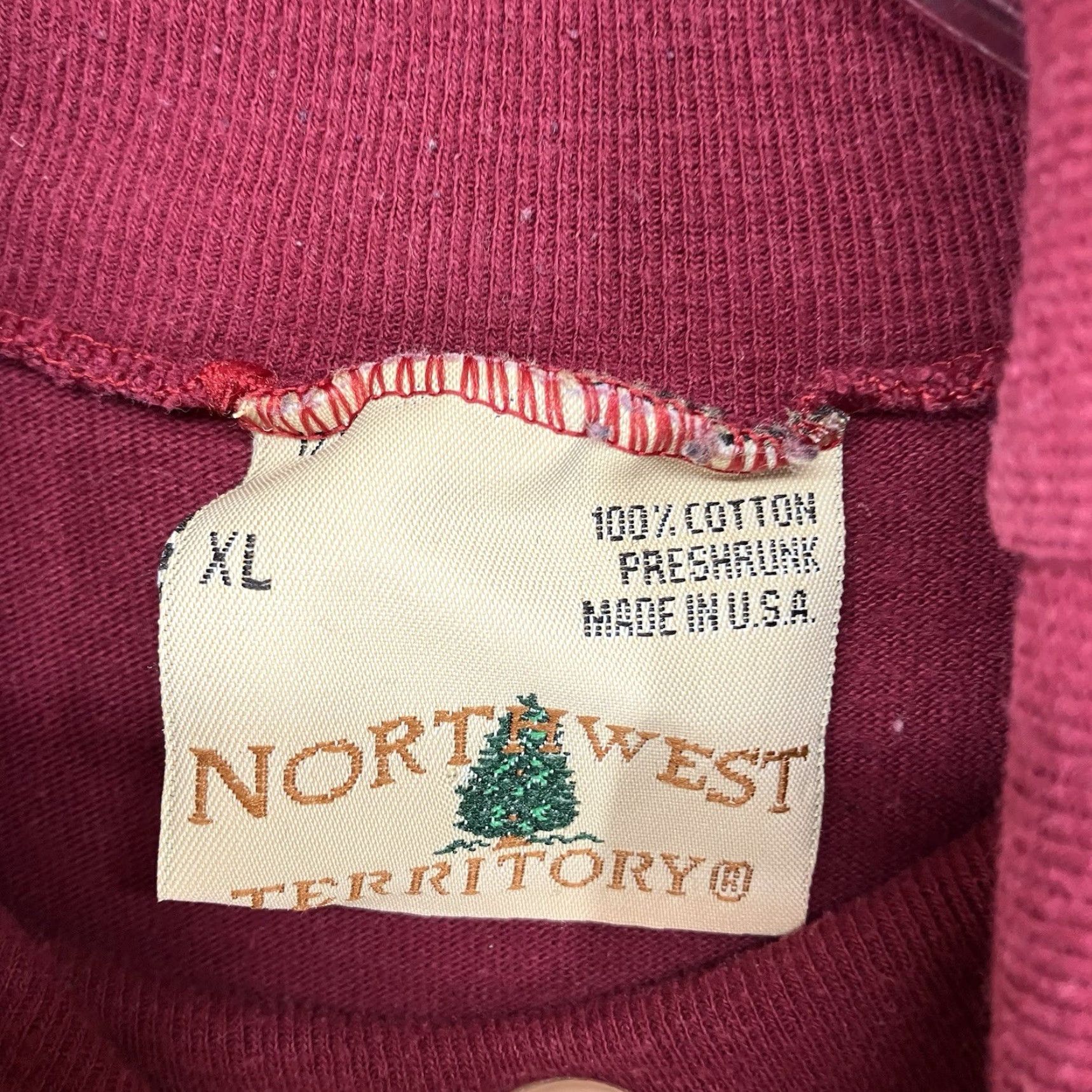 Vintage VINTAGE Northwest Territory T-Shirt Mens XL Burgundy Mock Neck Long Sleeve All Cotton Solid 80s 90s Grunge Retro Outdoor Classic Shirts Mens Size US XL / EU 56 / 4 - 3 Thumbnail