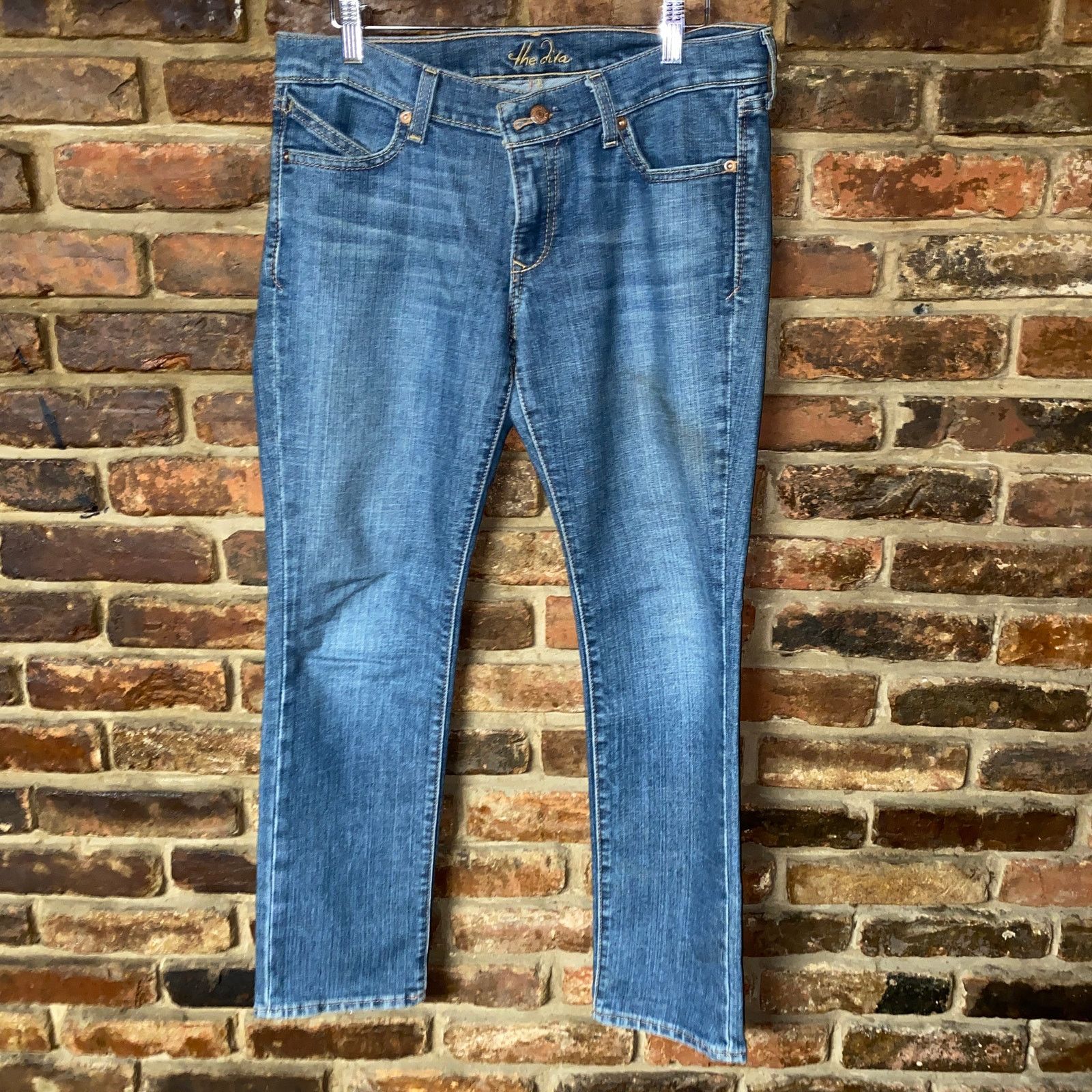 Old Navy Old Navy Medium Wash Blue Denim Diva Skinny Jeans 8 Short Size 30" / US 8 / IT 44 - 1 Thumbnail