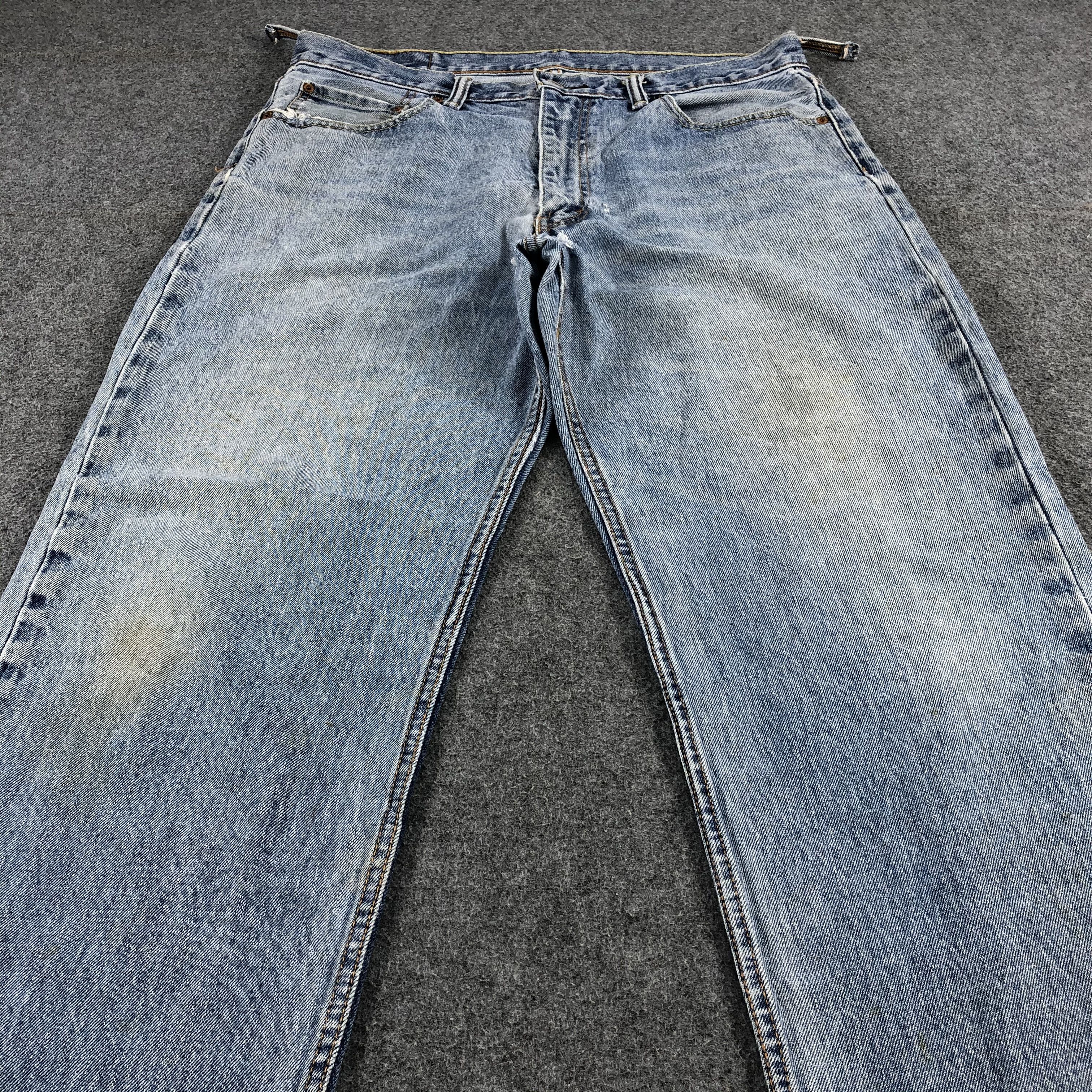 Levi's × Vintage Vintage Blue Wash Levis 550 Jeans-JM1685 Size US 35 - 3 Thumbnail