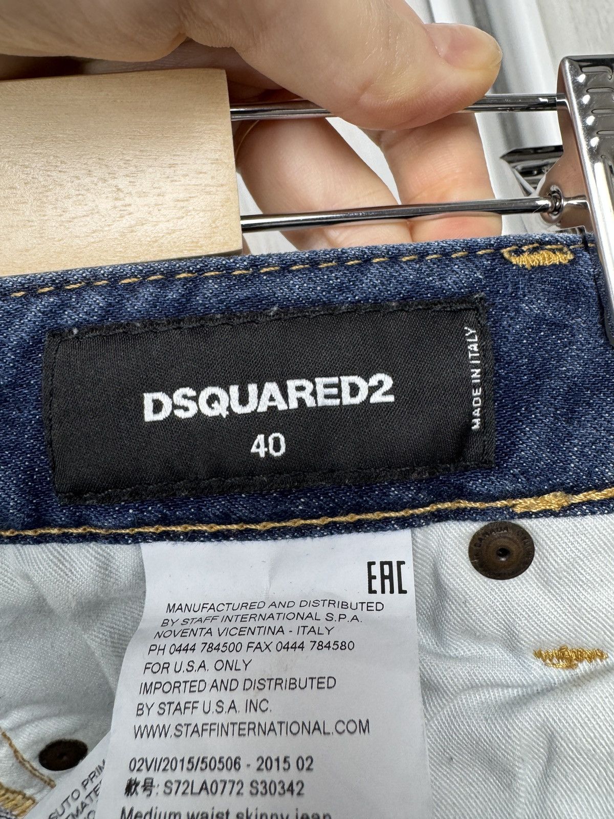 Dsquared2 Dsquared2 medium waist skinny jeans leg zipper distressed Size 30" / US 8 / IT 44 - 9 Thumbnail