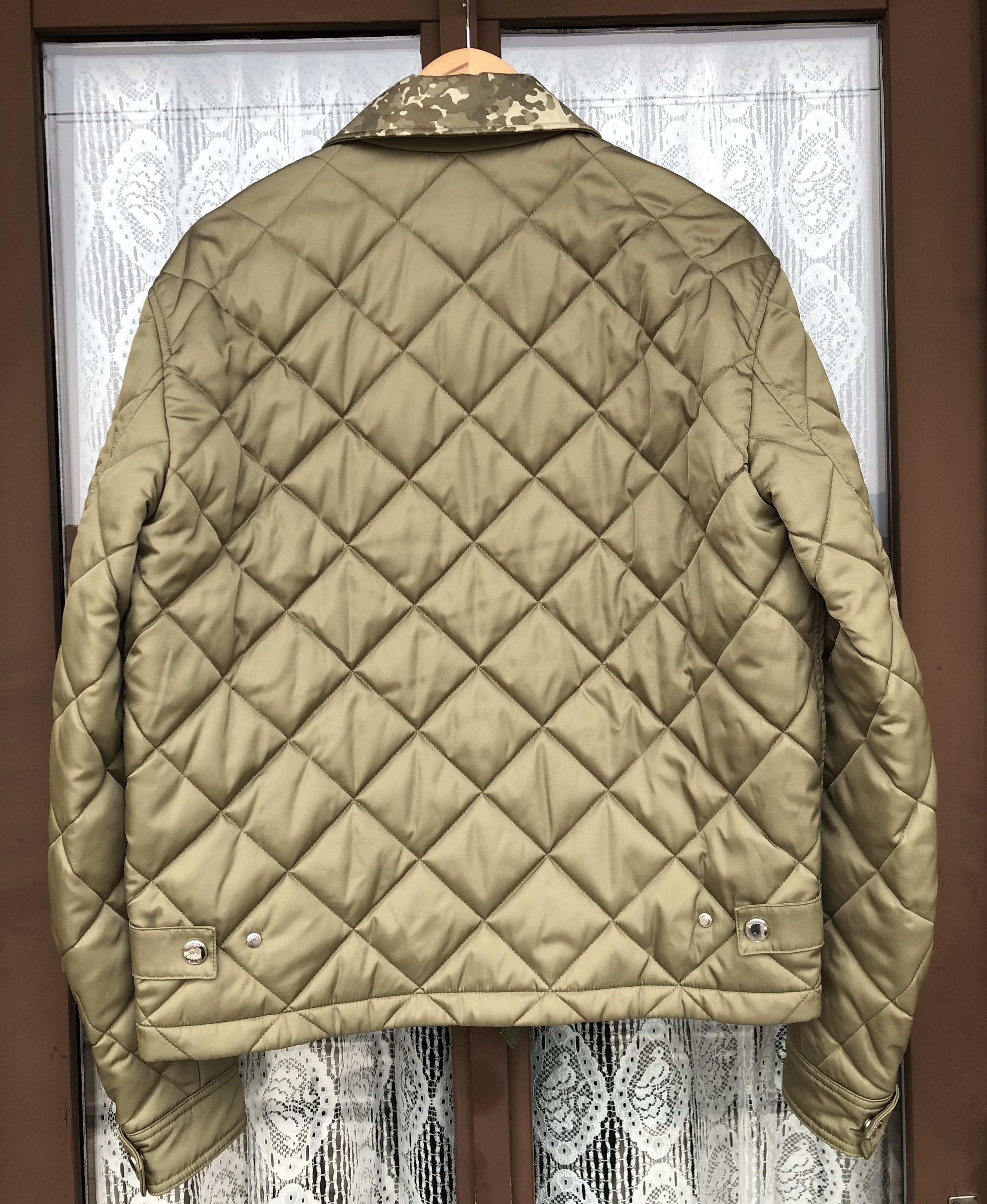 Burberry Burberry - Quilted bomber jacket Size US M / EU 48-50 / 2 - 2 Thumbnail