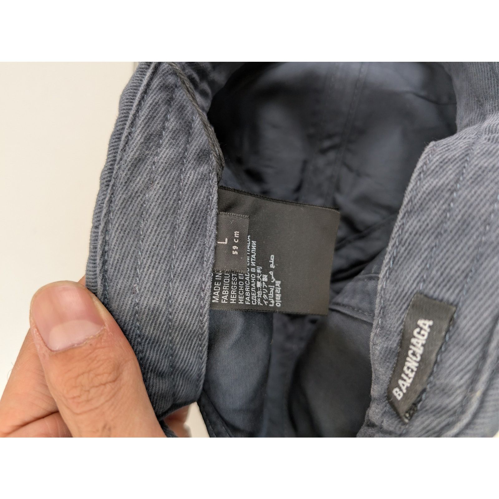 Balenciaga o1rshd1 Size: L / Cotton Drill BB Sprayed Cap / Hat in Grey Size ONE SIZE - 11 Thumbnail