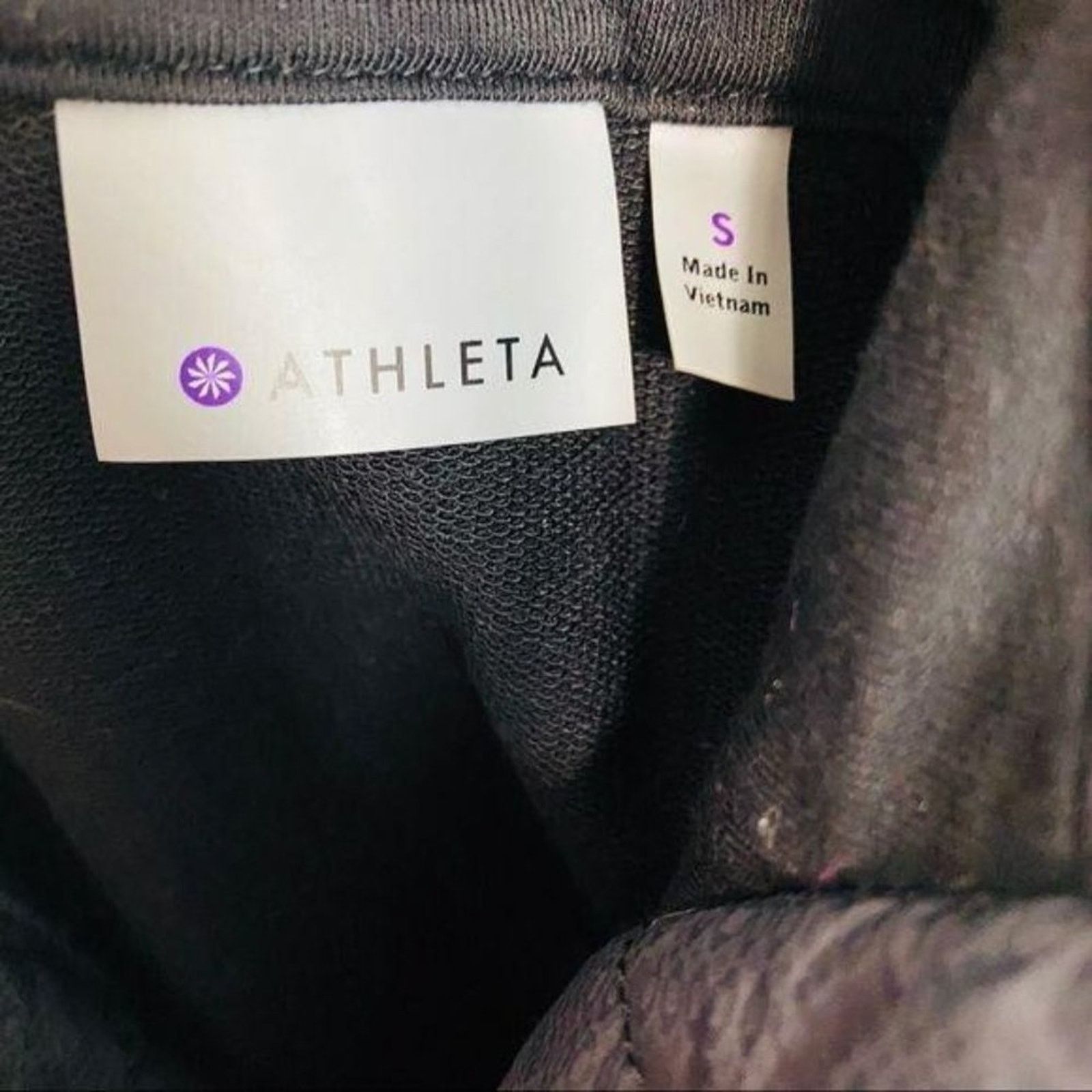 Athleta Athleta Pullover 1/4 Zip Black Pullover Quilted Panels Small Size S / US 4 / IT 40 - 8 Thumbnail