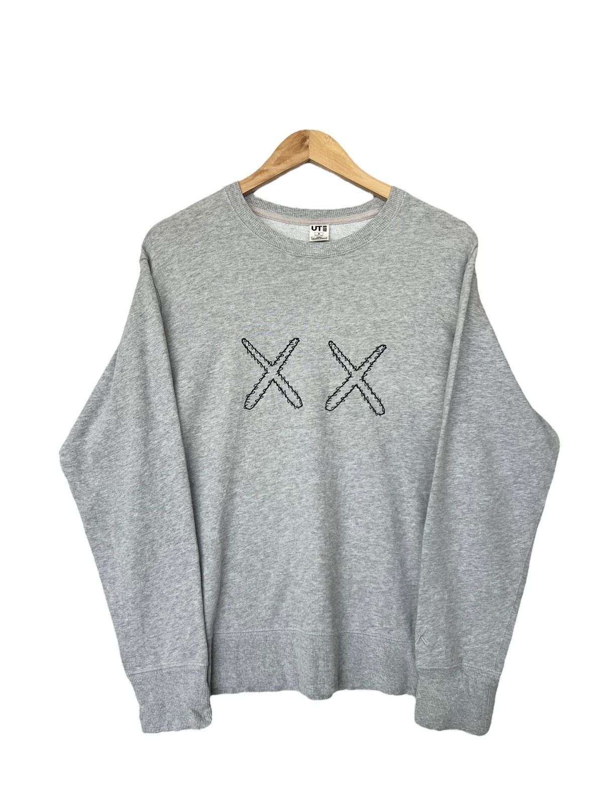 Japanese Brand × Kaws × Uniqlo Uniqlo Kaws Sesame Street Grey Sweatshirt Size US M / EU 48-50 / 2 - 2 Thumbnail