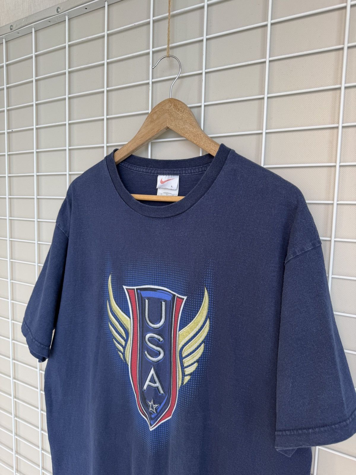 Nike Nike USA Big Logo T-Shirt Mens Size L Vintage Short Sleeve Size US L / EU 52-54 / 3 - 4 Thumbnail