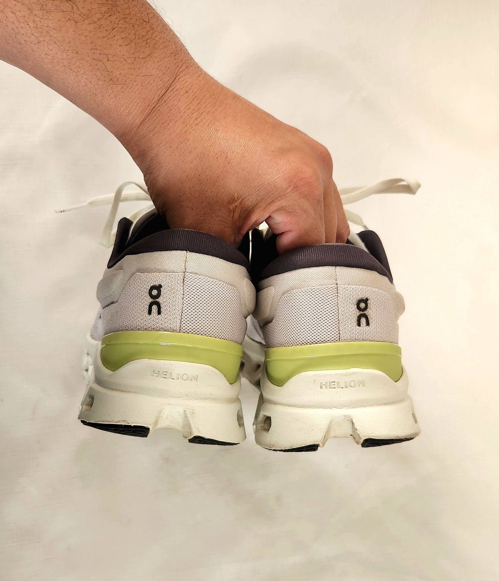 On ON CLOUDSTRATUS 3 On Cloudstratus 3 3MD30112143 Pearl Ivory Size US 8.5 / EU 41-42 - 9 Thumbnail