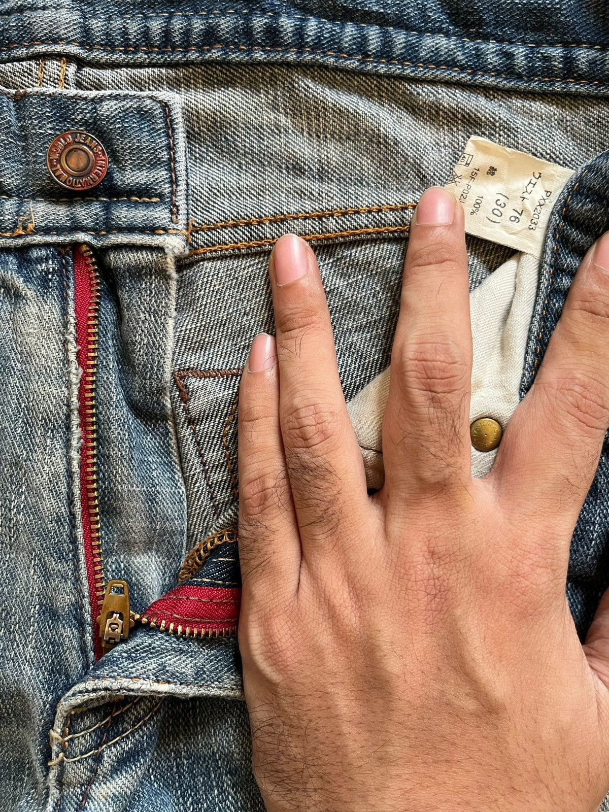 Japanese Brand SALES🔥Vintage Japanese Faded Wash Distress Bootcut Jeans Size US 31 - 9 Thumbnail