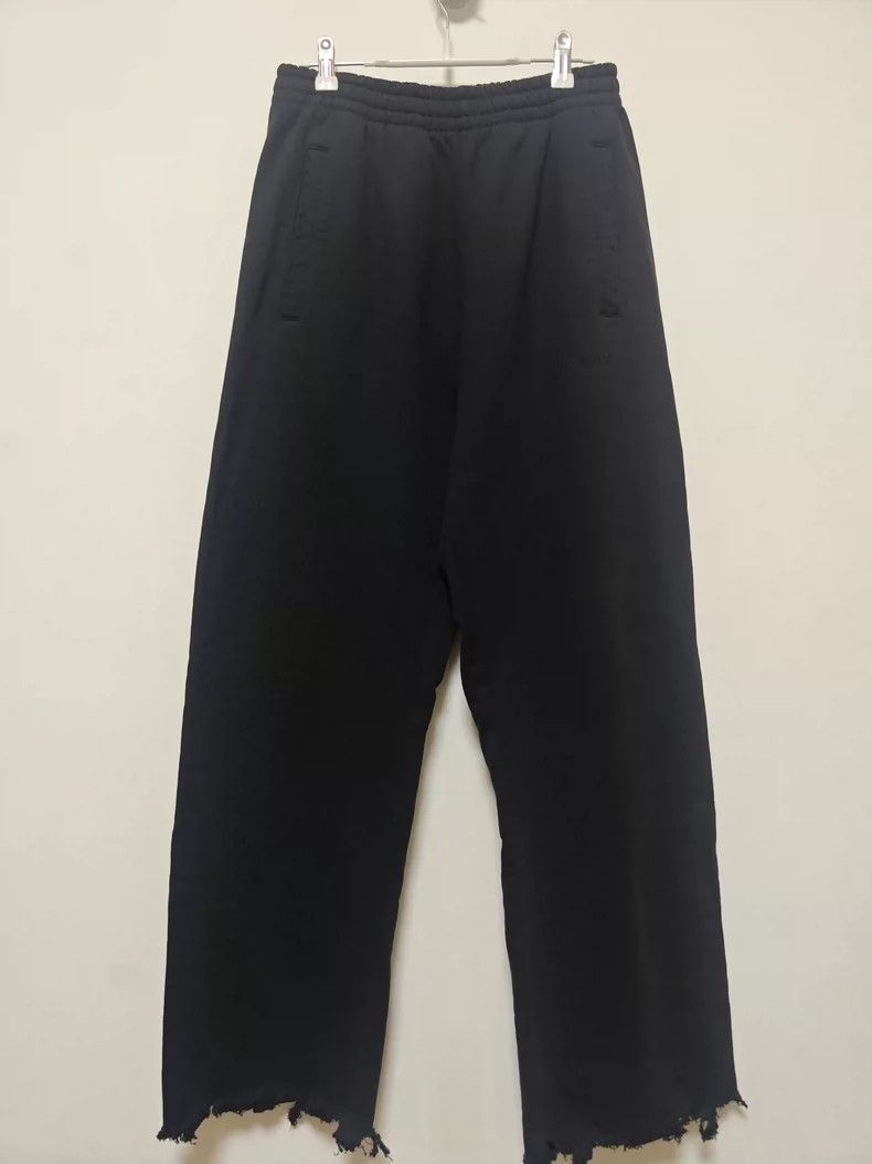 Other Balenciaga size XXS Embroidered LOGO pants with broken tro Size US 27 - 1 Thumbnail