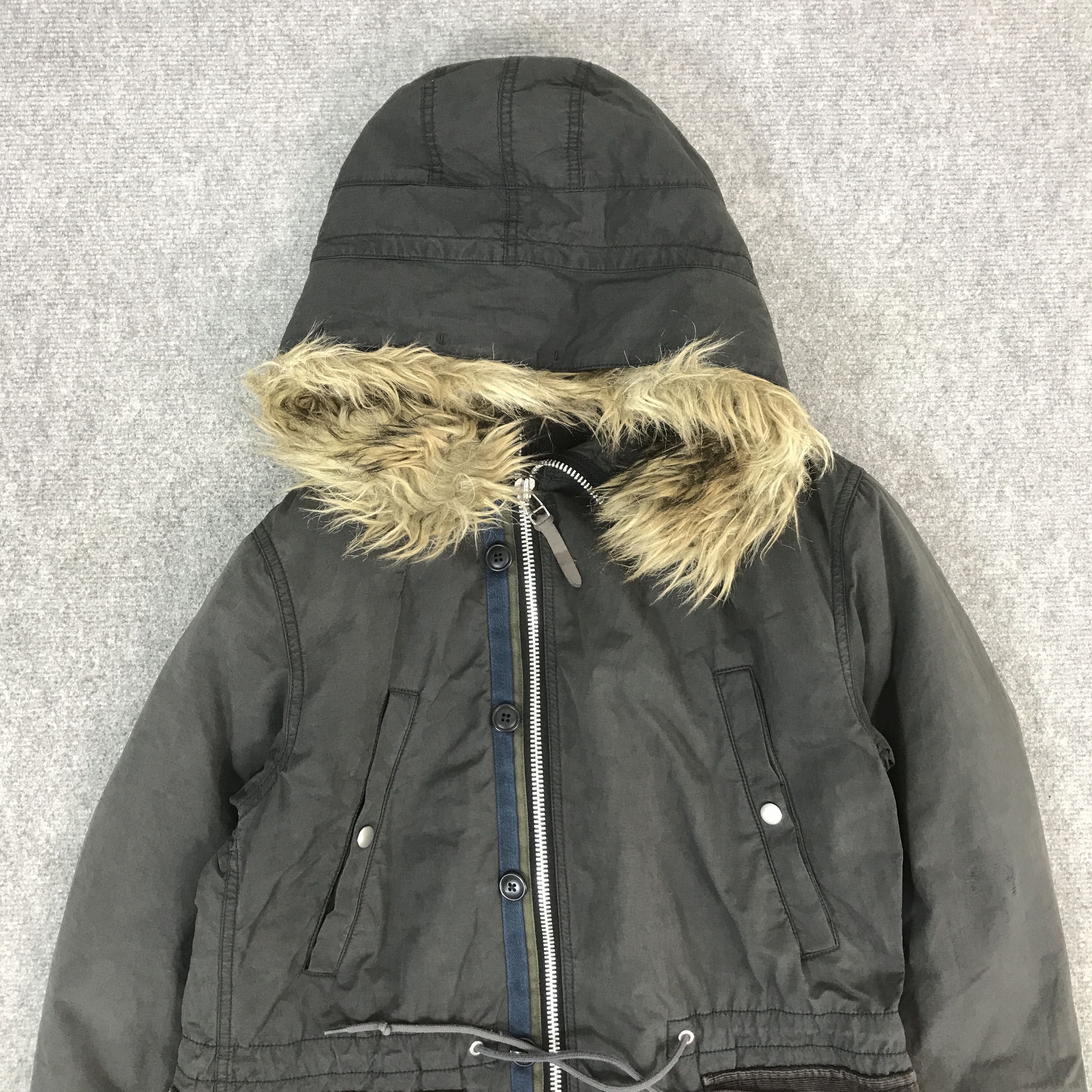 Undercover × Uniqlo UNDERCOVER X UNIQLO FUR HOODIES BLACK FADED STYLE JACKET Size US M / EU 48-50 / 2 - 3 Thumbnail