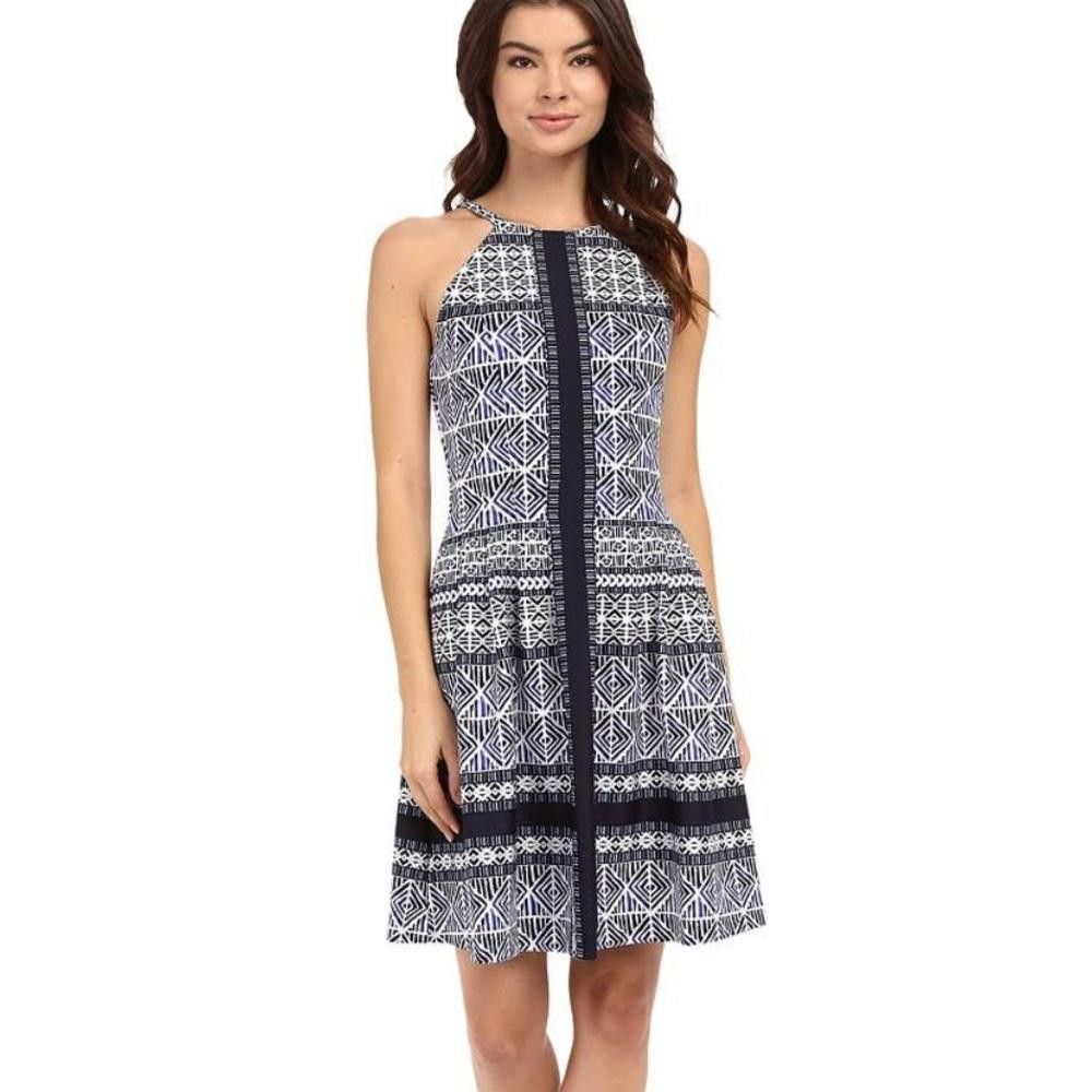 Vince Camuto Vince Camuto l Geometric Fit & Flare Dress Size 2 Size XS / US 0-2 / IT 36-38 - 9 Thumbnail