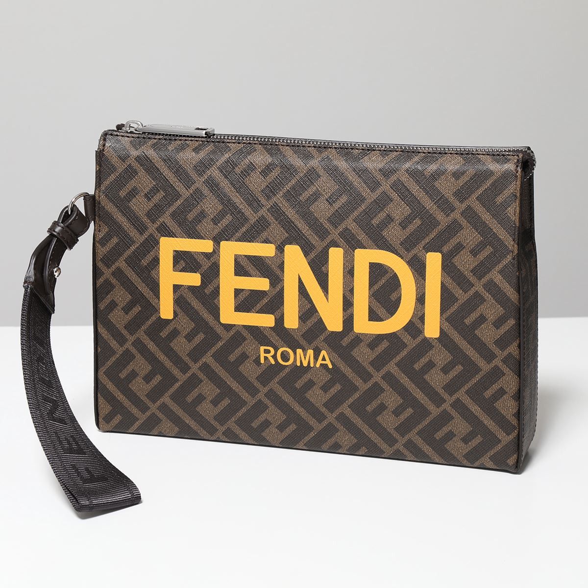 Fendi o1s1wg111224 Size: OS / Clutch Bag in Brown Size ONE SIZE - 1 Thumbnail