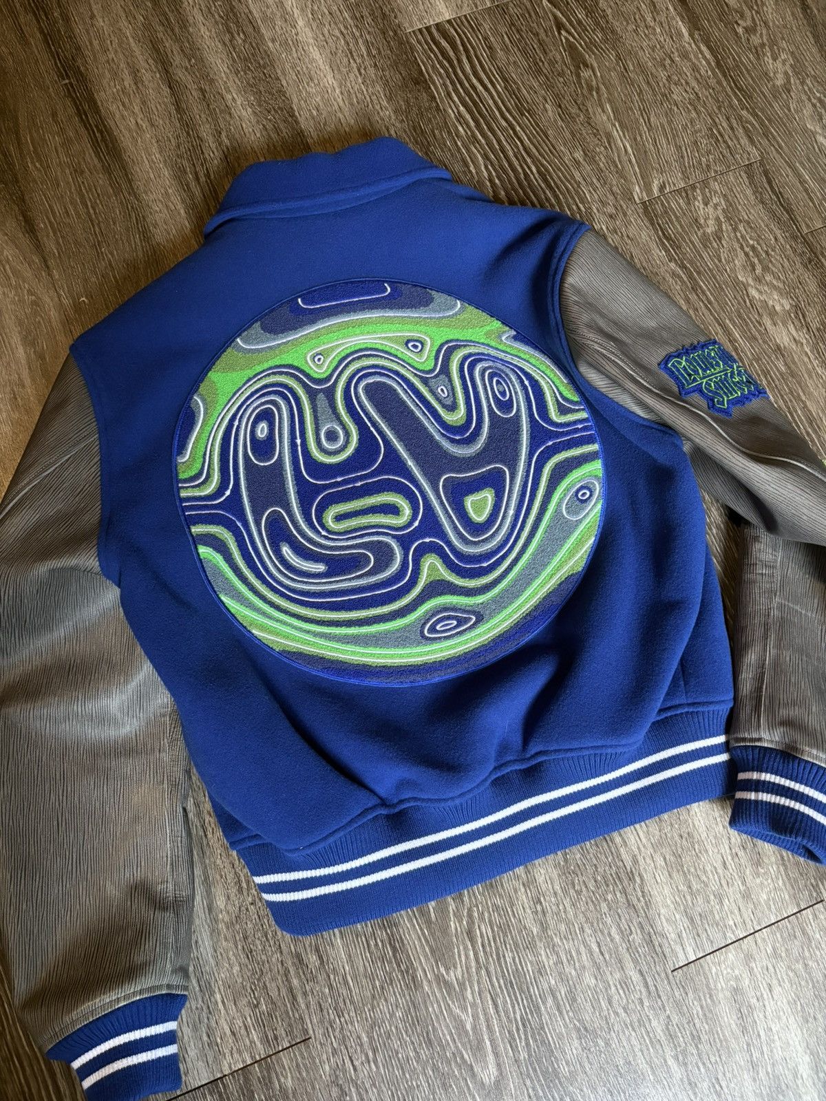 Louis Vuitton Louis Vuitton Embroidered Varsity Jacket Blue Grey Green Size US M / EU 48-50 / 2 - 9 Thumbnail