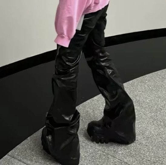 Japanese Brand × Jean Glossy Pu Leather Oversized Flared Jeans Size US 30 / EU 46 - 2 Thumbnail