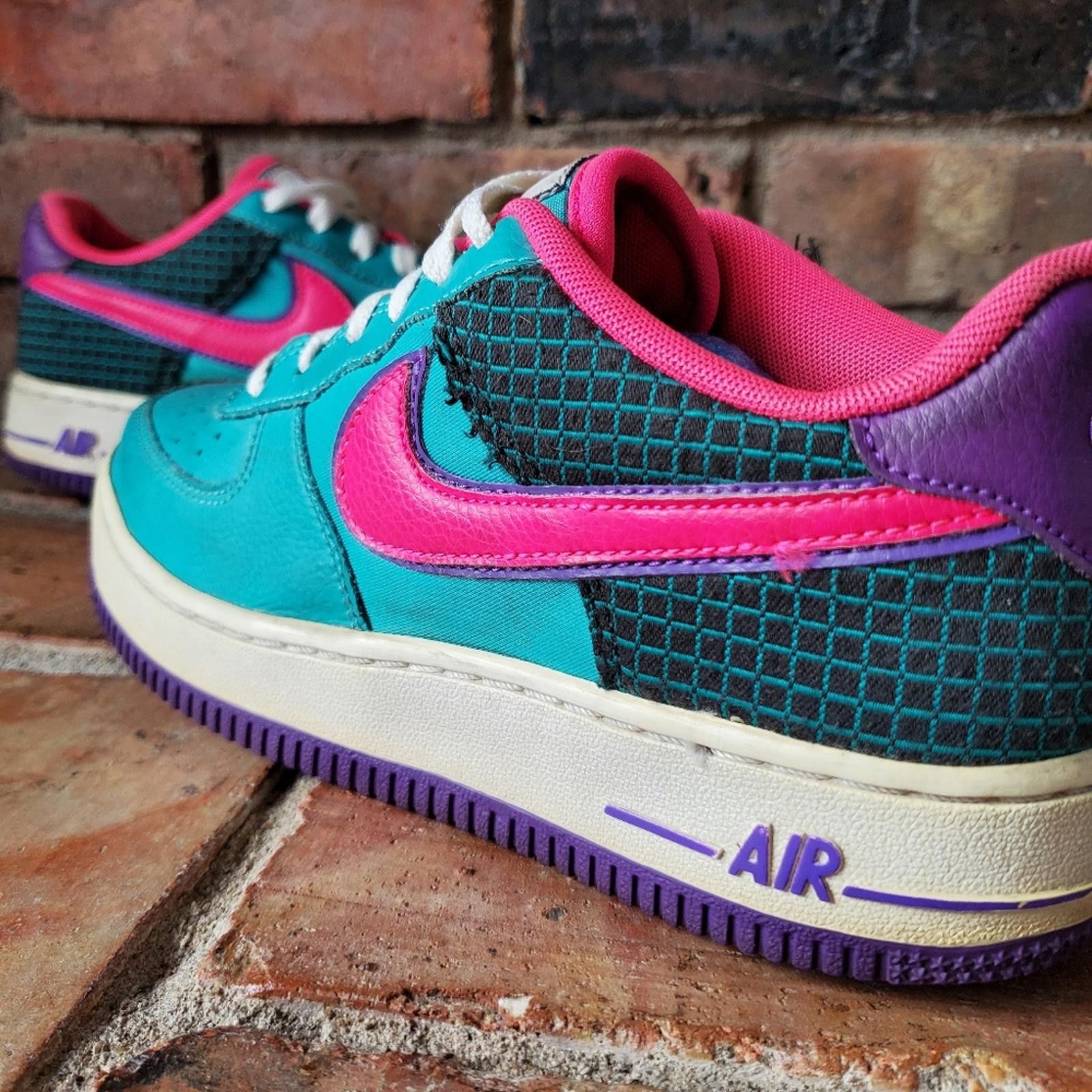 Nike Nike Teal and Pink Athletic Shoes Size US 6.5 / IT 36.5 - 4 Thumbnail