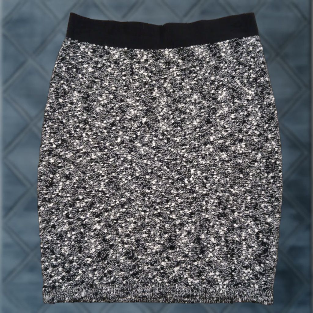 Ann Taylor Ann Taylor Skirt Petite PXS Short Gray Pull On Pencil Women Elastic Waist Size 26" / US 2 / IT 38 - 1 Thumbnail