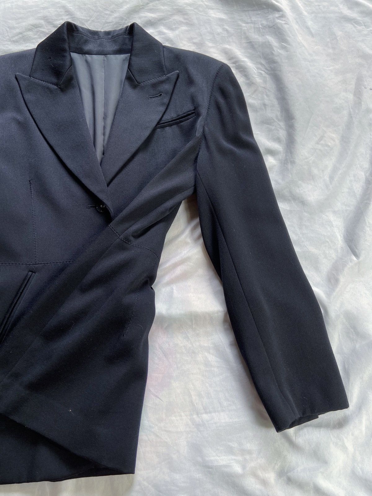 Jean Paul Gaultier JEAN PAUL GAULTIER FEMME DISTRESSED BLAZERS Size M / US 6-8 / IT 42-44 - 3 Thumbnail