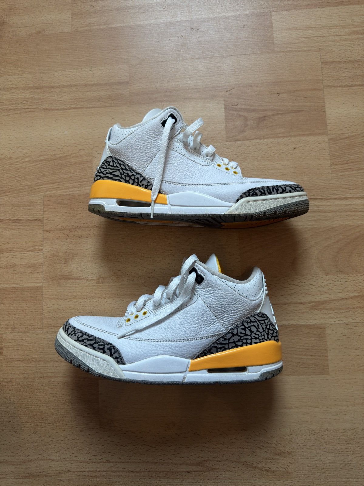 Jordan Brand Air Jordan 3 Tangerine Size US 8.5 / IT 38.5 - 3 Thumbnail