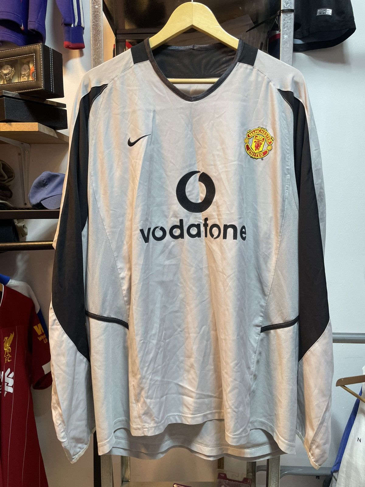 Vintage 2002-2003 Manchester United Goalkeeper Kit