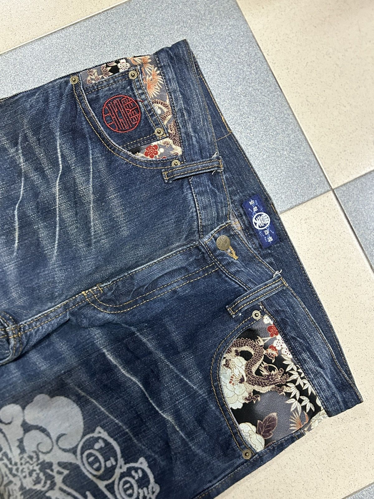 Japanese Brand Vintage Buden Karakuri Sukajan Dragon Baggy Jeans Size US 34 / EU 50 - 6 Thumbnail