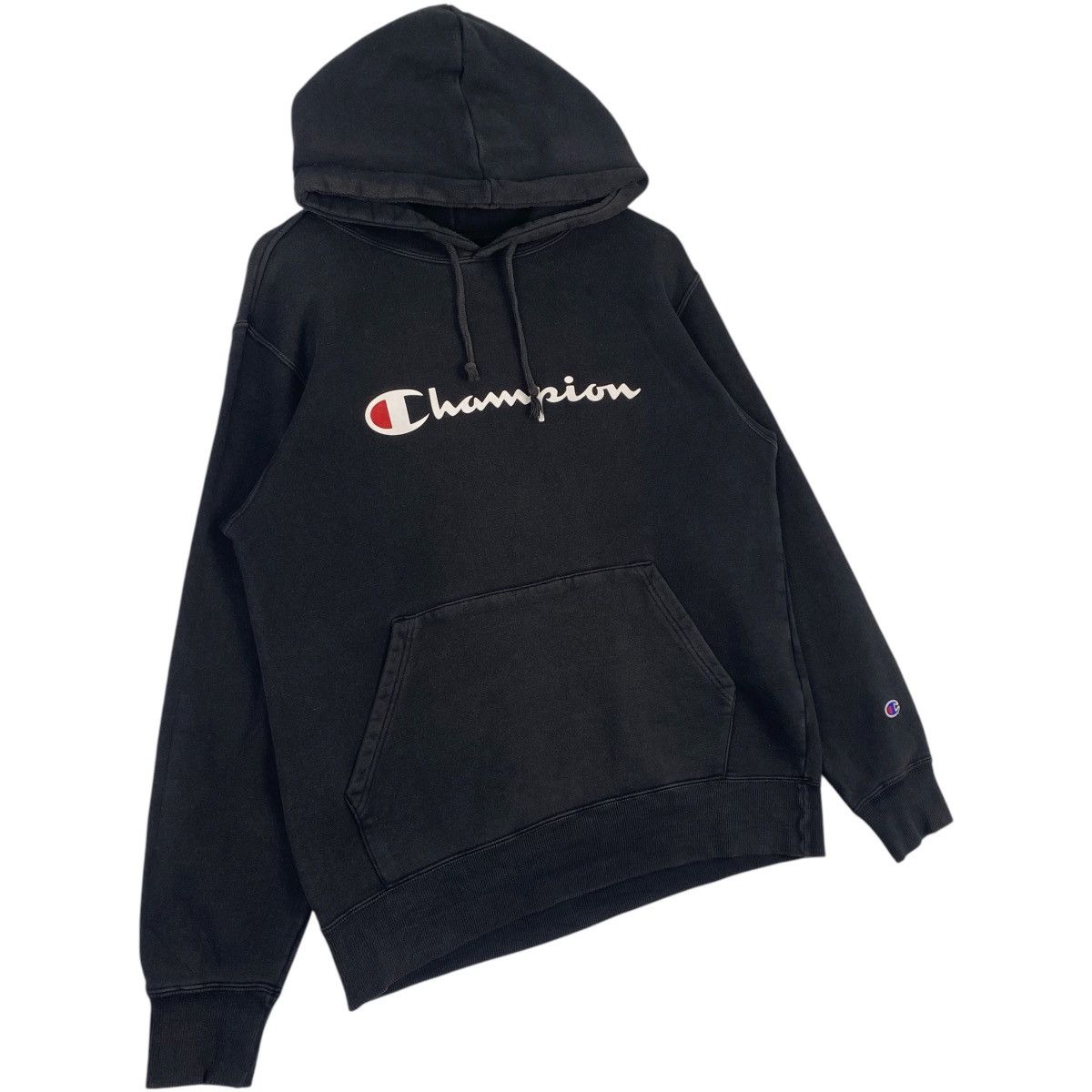 Champion Vintage Champion Embroidered Hoodie Sweater Black Size L Size US L / EU 52-54 / 3 - 3 Thumbnail