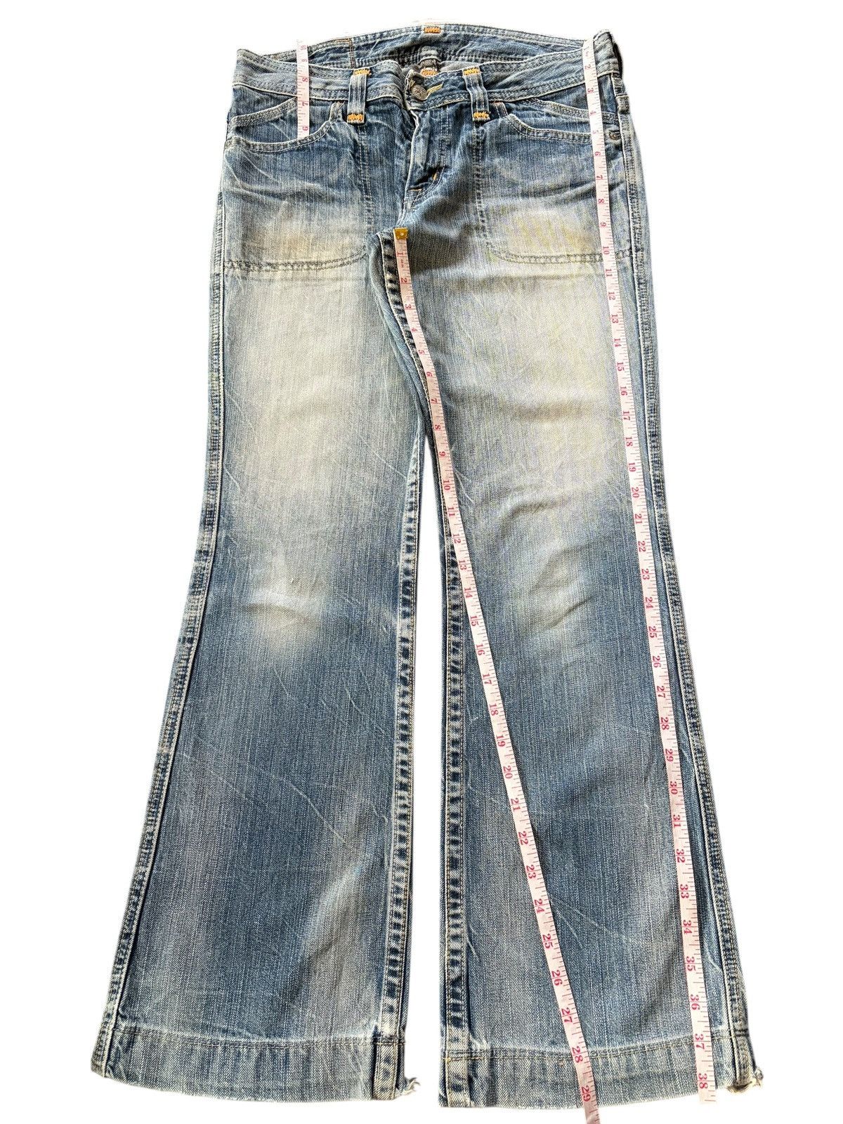 Hysteric Glamour Vintage Japanese Brand Faded Wash Distress Flare Jeans Size 30" / US 8 / IT 44 - 7 Thumbnail