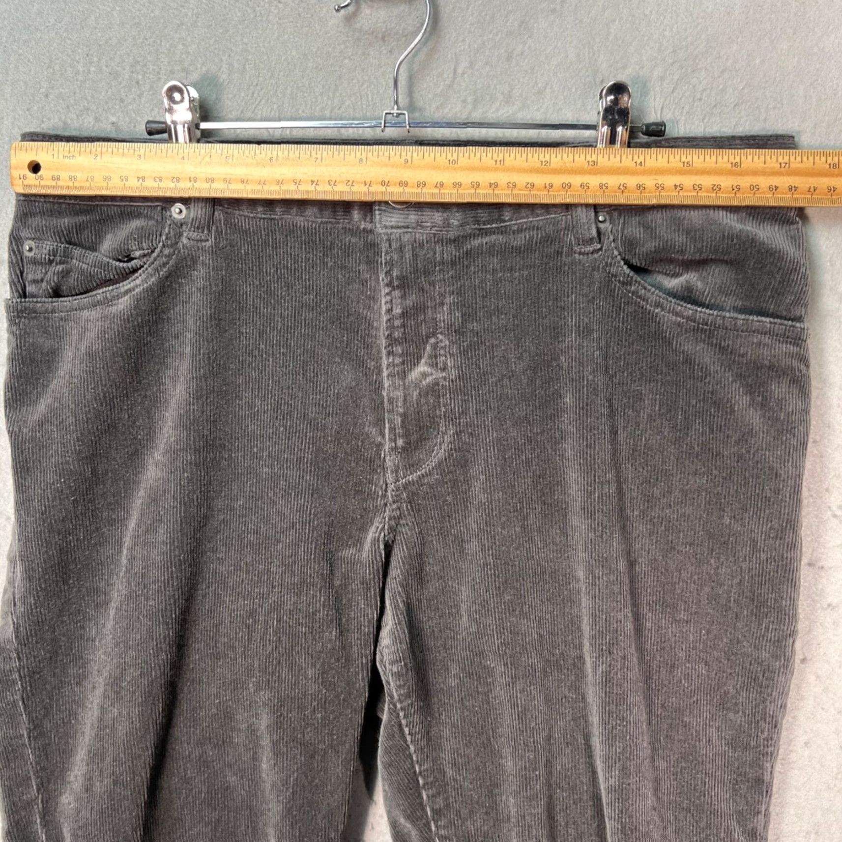 Quince Quince Mens Slim Fit Gray Corduroy Pants 34x32 Stretch Cotton Chino 5-Pocket Tapered Inseam 32 Adult Mens Size US 34 / EU 50 - 5 Thumbnail