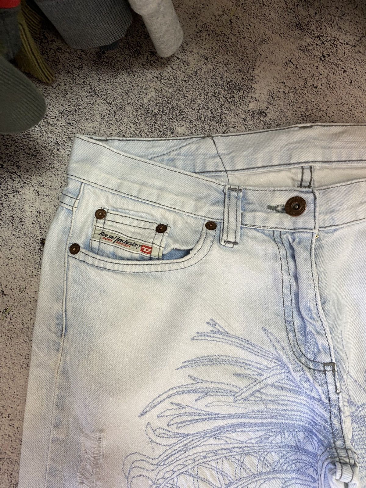 Diesel × Japanese Brand VINTAGE DIESEL DRAGON DISTRESSED JEANS JAPANESE STYLE Size US 30 / EU 46 - 5 Thumbnail
