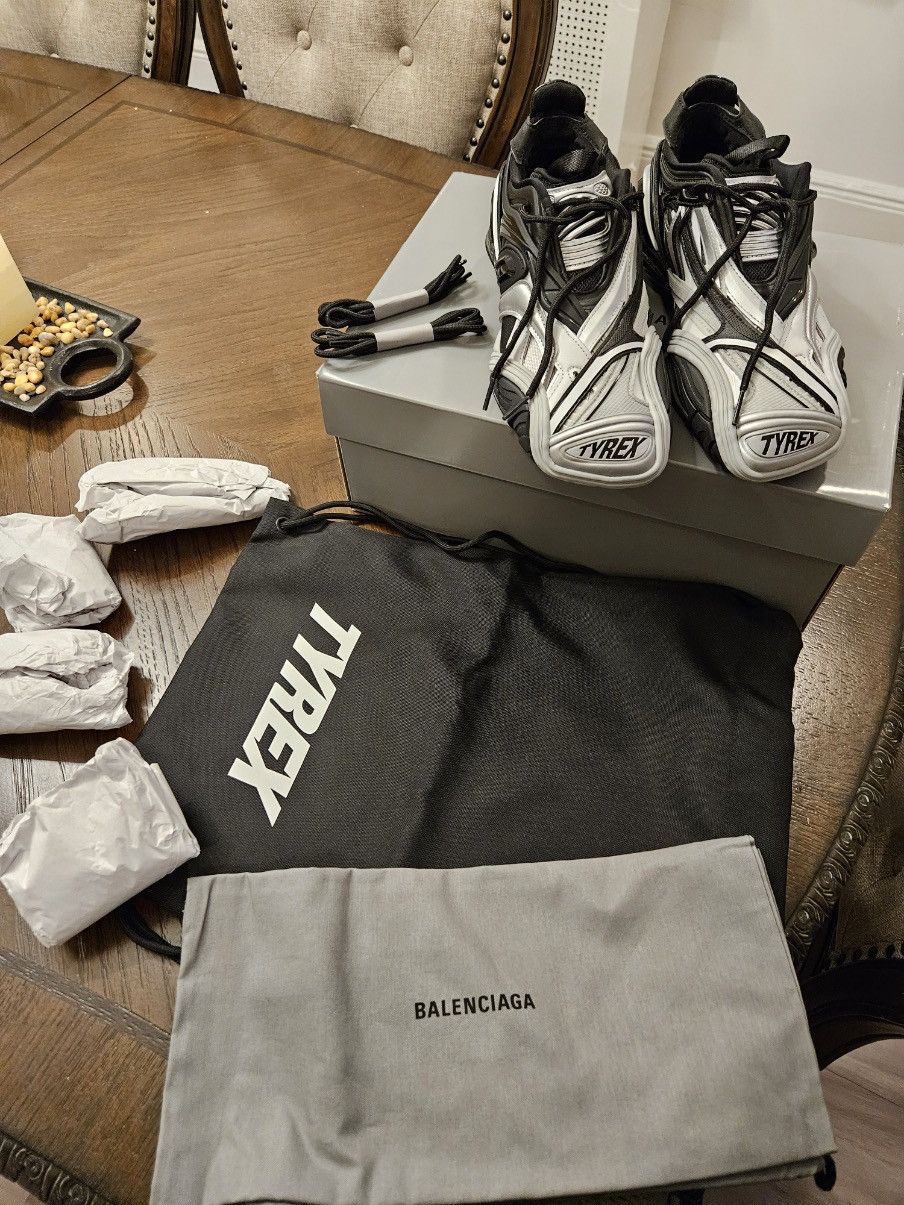 balenciaga tyrex ナップサック - メルカリ