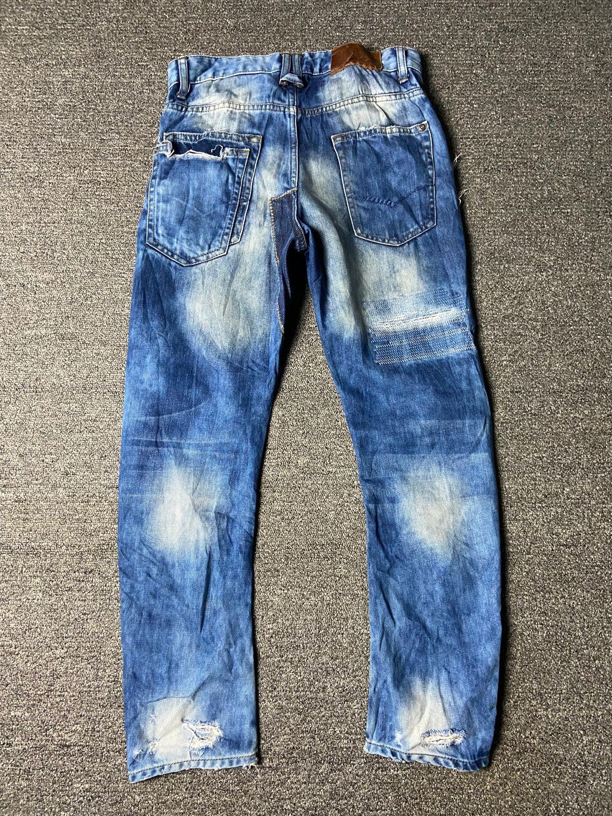 Zara Zara Denim Collection Distressed Ripped Jeans (157) Size US 27 - 2 Thumbnail