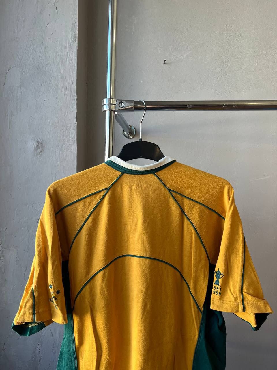 Canterbury of New Zealand 2007 AUSTRALIA RUGBY UNION RARE SHIRT JERSEY SIZE XL MENS Size US XL / EU 56 / 4 - 11 Thumbnail