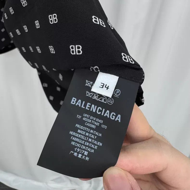 Balenciaga Balenciaga Double B all-over print silk scarf shirt Size XXS / US 00 / IT 34 - 6 Thumbnail