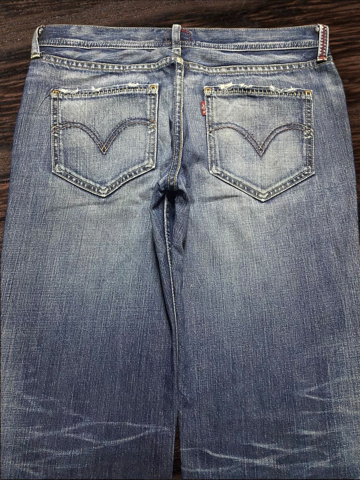 Levi's Vintage Levis Redloop Fade Wash Distressed Loose Jeans Size US 33 - 4 Thumbnail