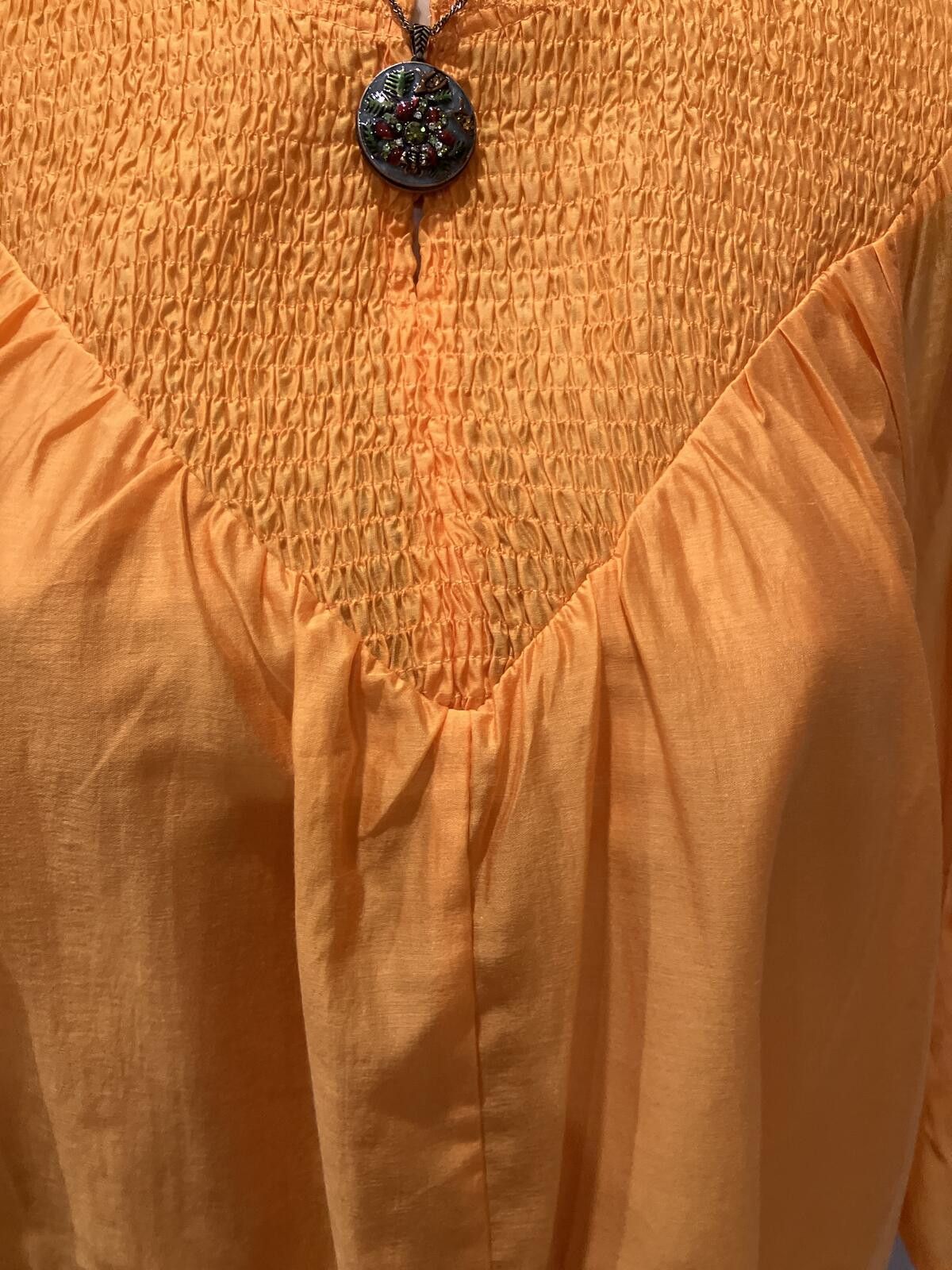Other NWT Iconic Women's Orange Blouse with Smocked Detail Size L / US 10 / IT 46 - 9 Thumbnail