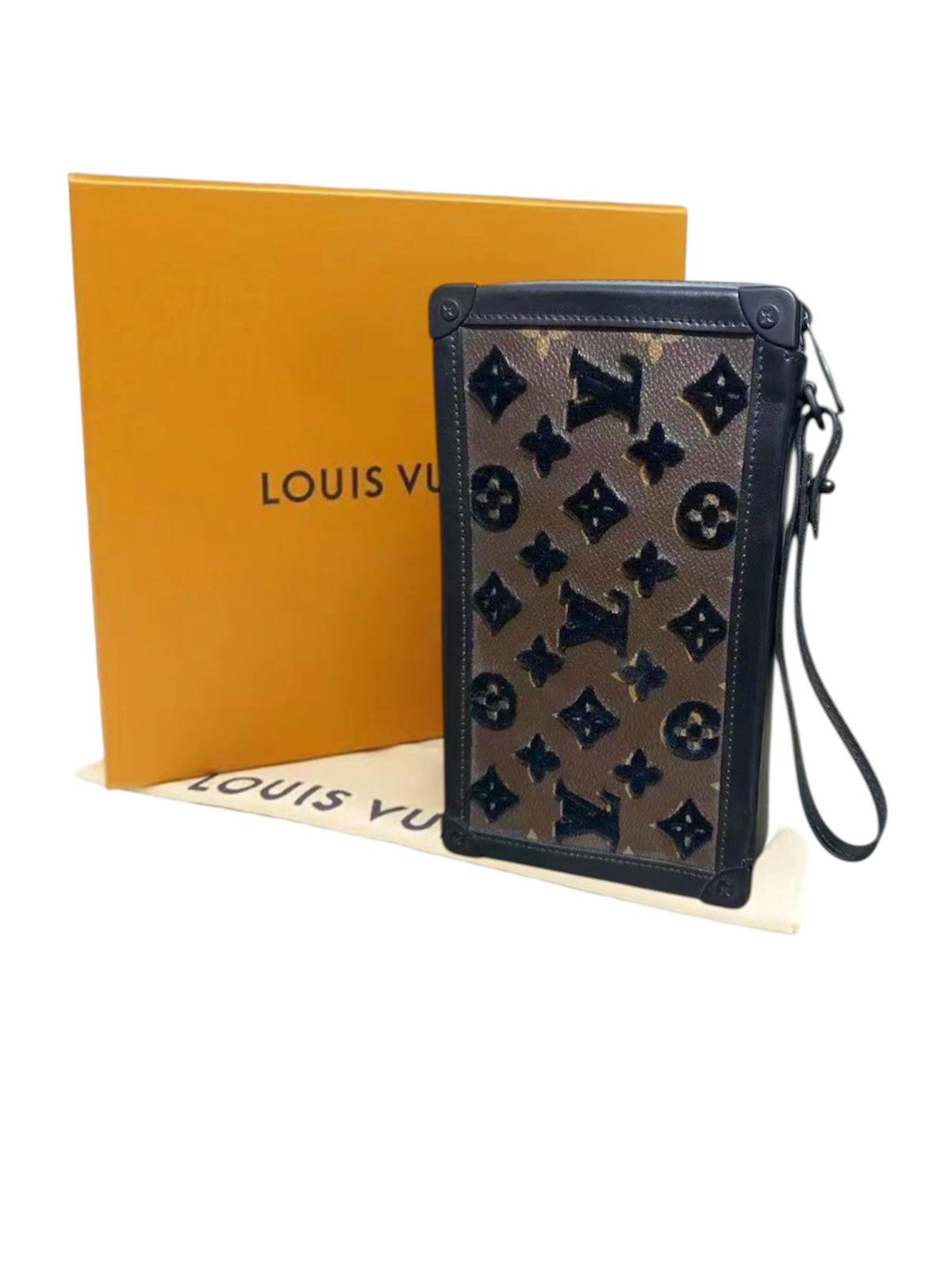 Louis Vuitton Louis Vuitton Virgil Abloh Soft Trunk Clutch Velvet Monogram Size ONE SIZE - 1 Thumbnail