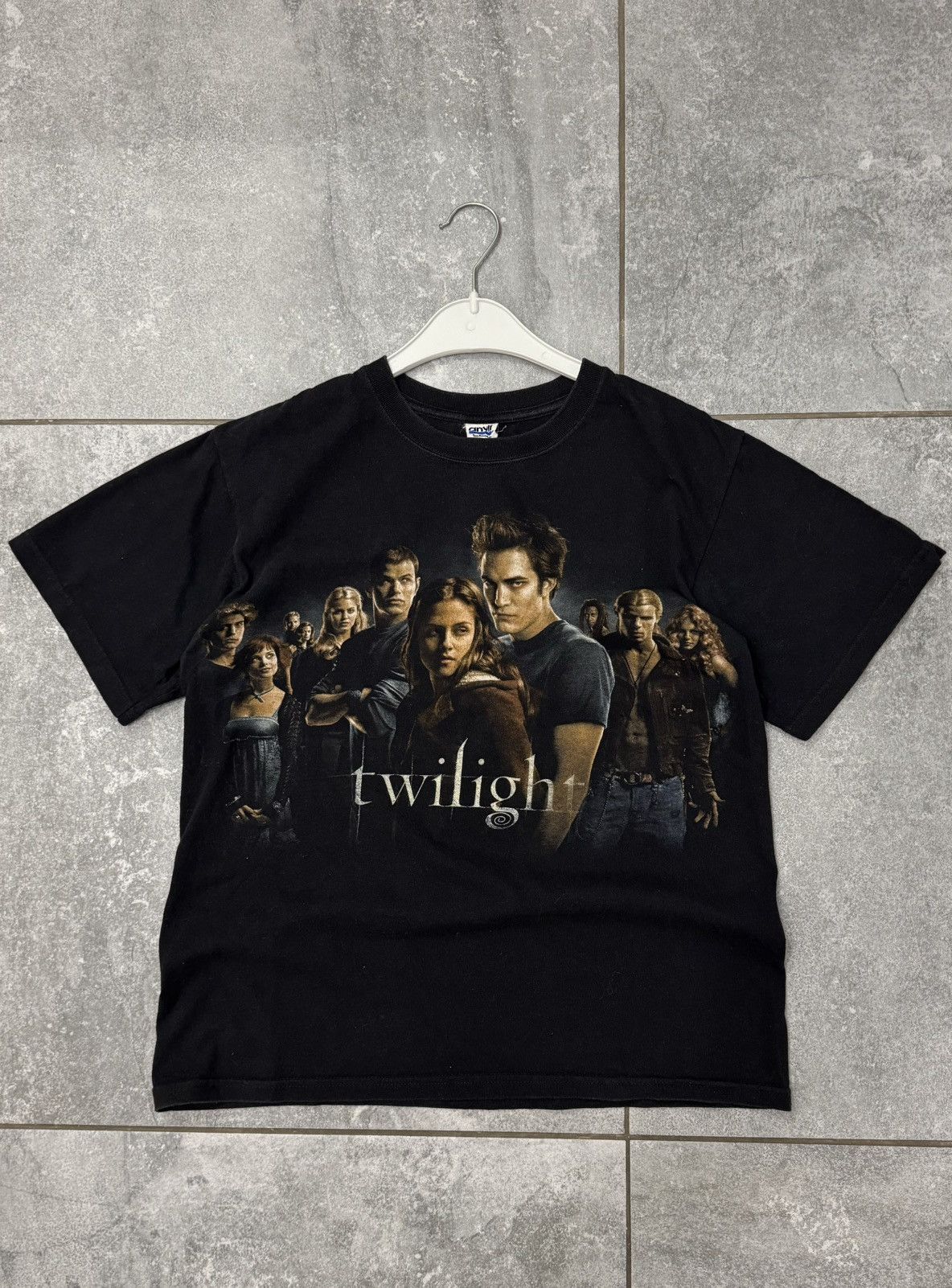 Anvil Twilight 2009 movie tee horror vampire Size US M / EU 48-50 / 2 - 1 Thumbnail