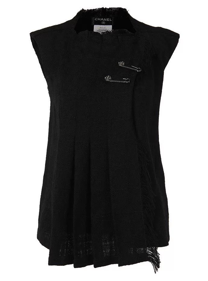 Chanel CHANEL Sleeveless Wool Coat with Brooch Size XS / US 0-2 / IT 36-38 - 1 Thumbnail