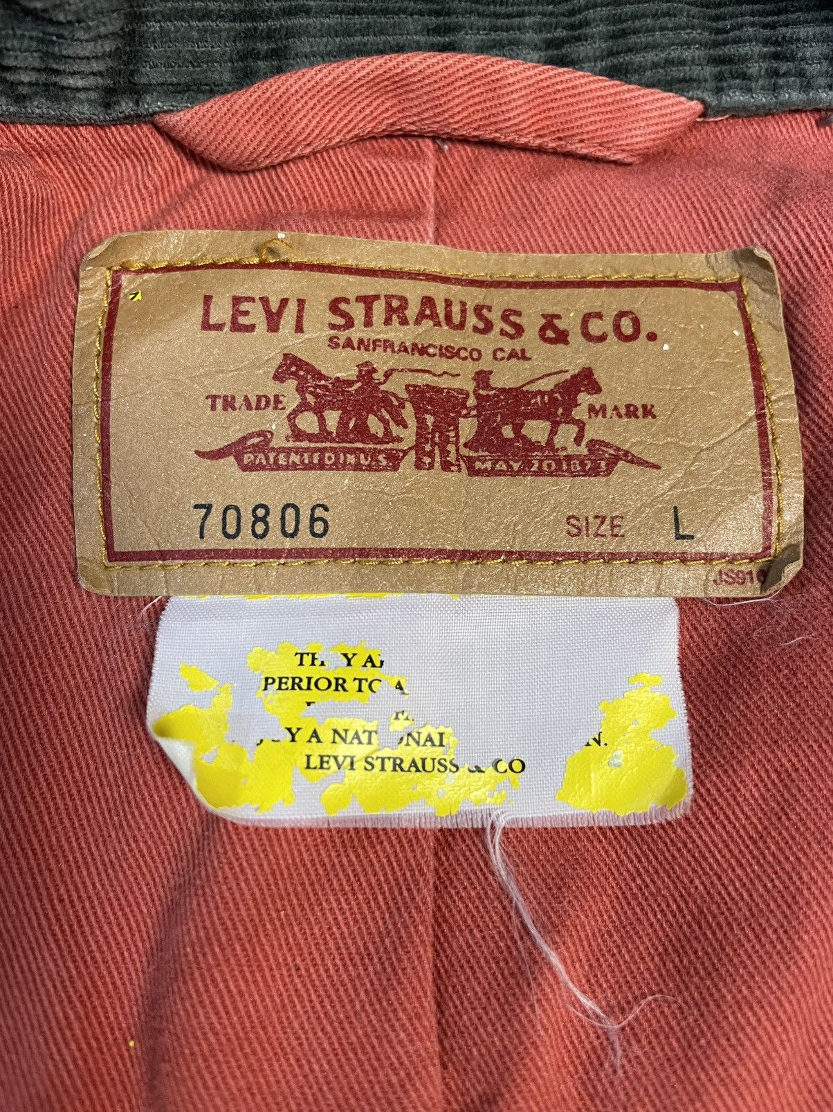 Levi's Levis Corduroy Jacket Size US M / EU 48-50 / 2 - 7 Thumbnail