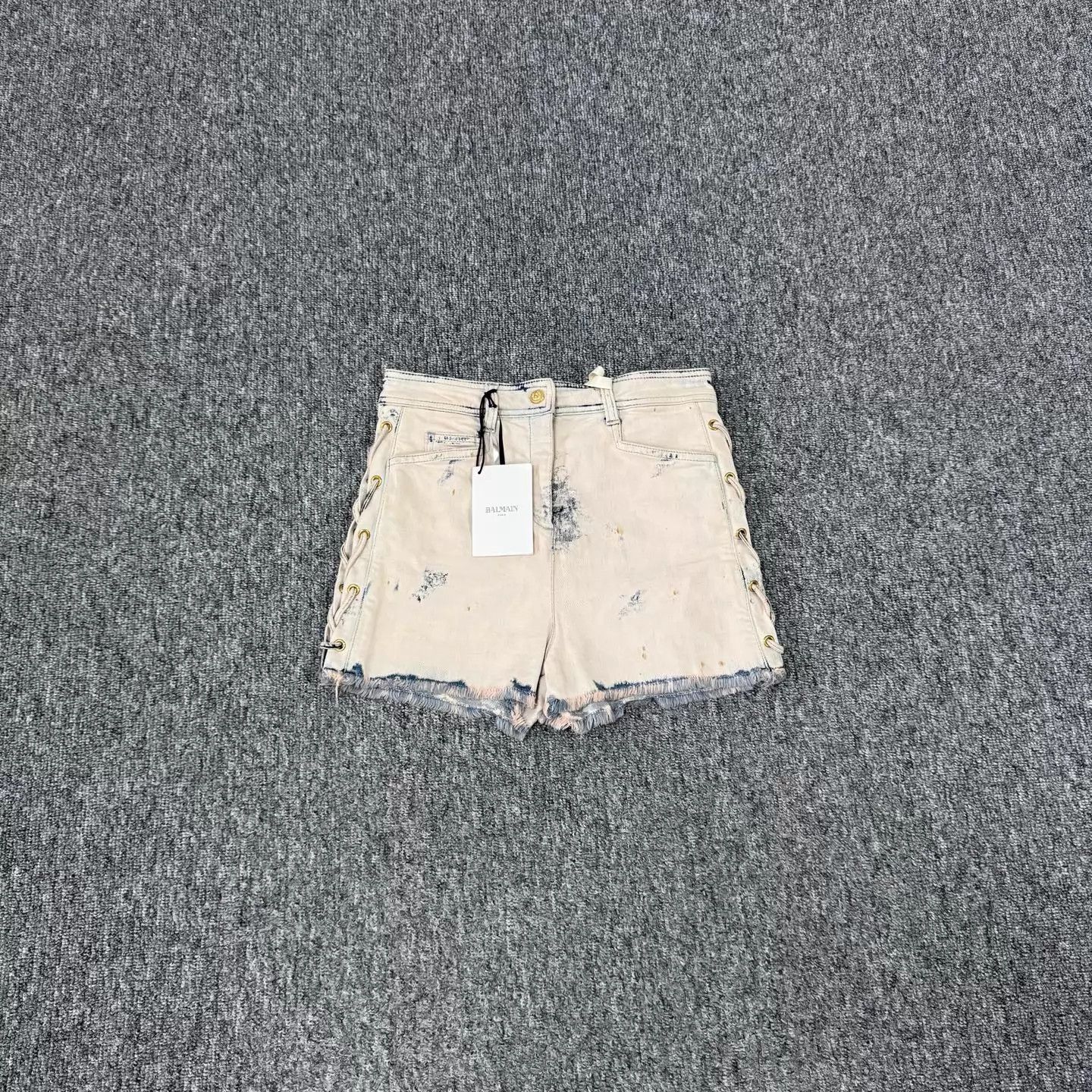Balmain Balmain Distressed Denim Shorts 38 New with Tags Size 26" / US 2 / IT 38 - 1 Thumbnail