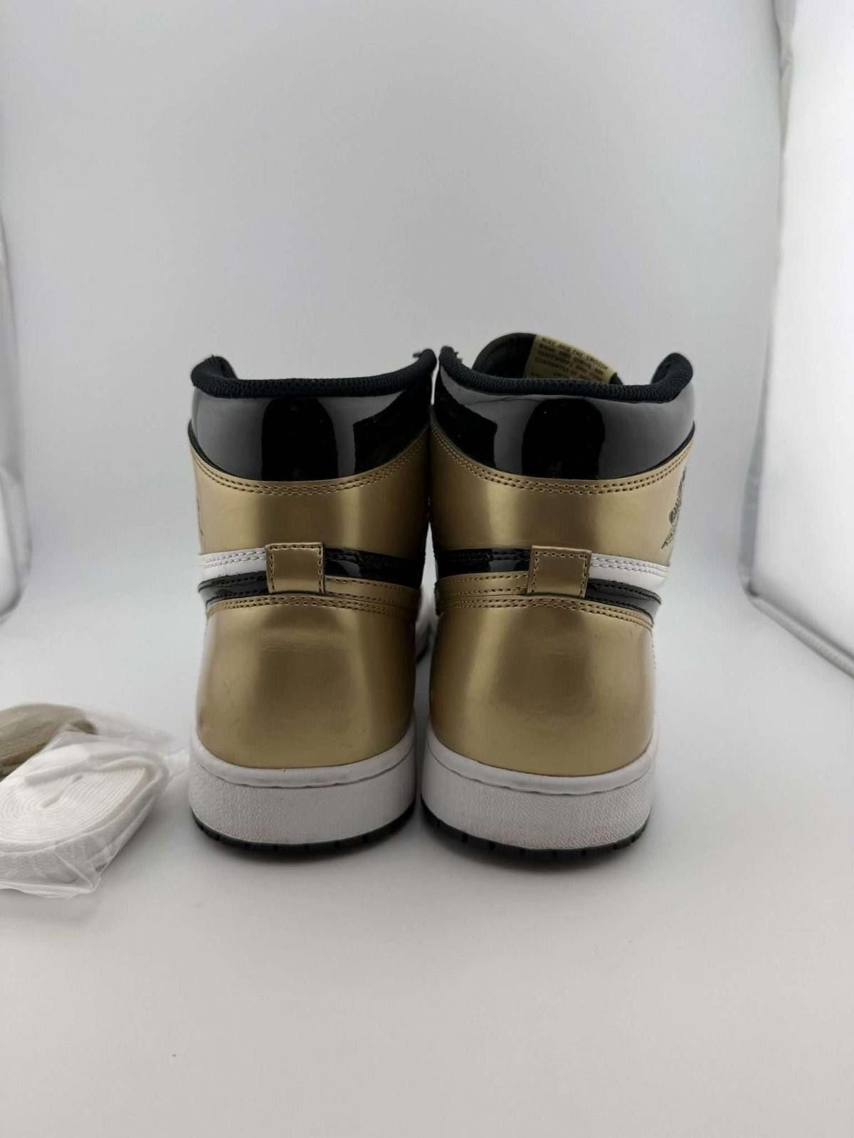 Nike Nike Air Jordan 1 Patent Gold Toe US 10 Used Size US 10 / EU 43 - 4 Thumbnail