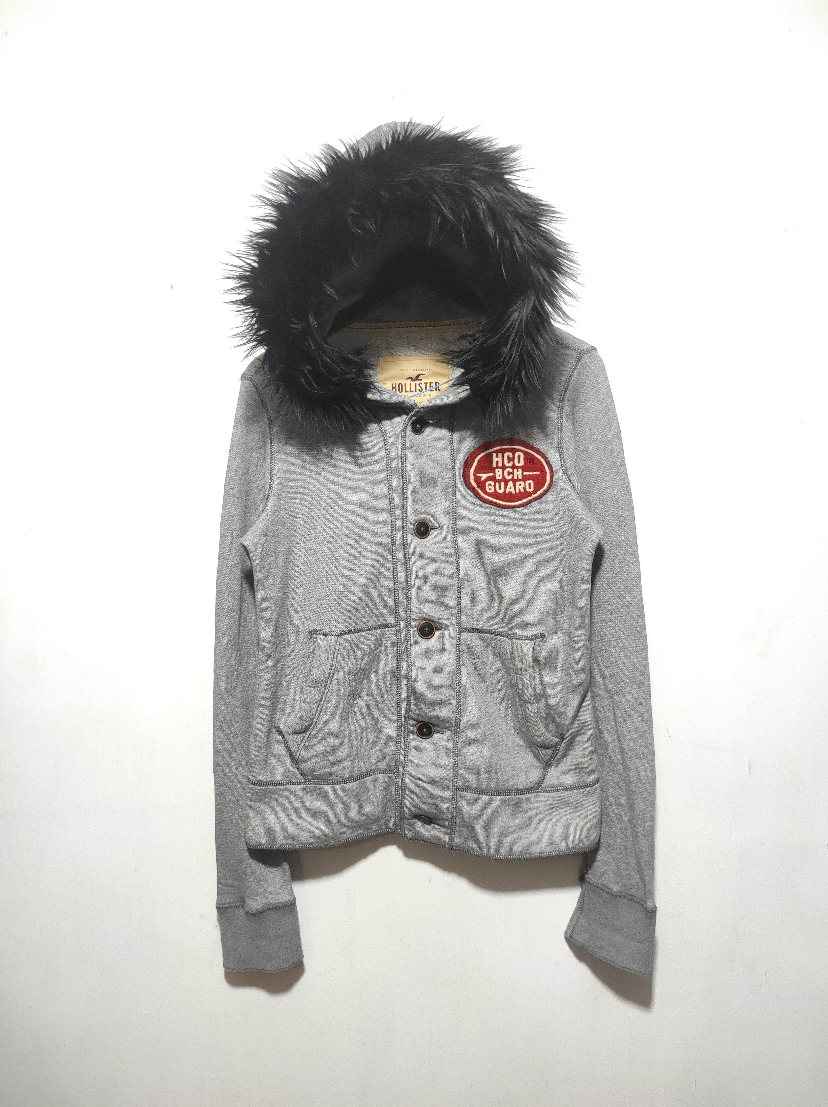 Hollister Hollister BUtton Fur Hoodie if6was9 LGB style Size US S / EU 44-46 / 1 - 2 Thumbnail