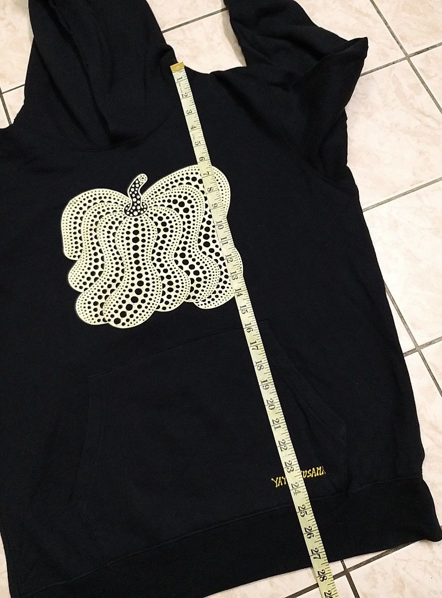 Yayoi Kusama UNIQLO SPRZNY x YAYOI KUSAMA PULLOVER HOODIES Size US L / EU 52-54 / 3 - 7 Thumbnail