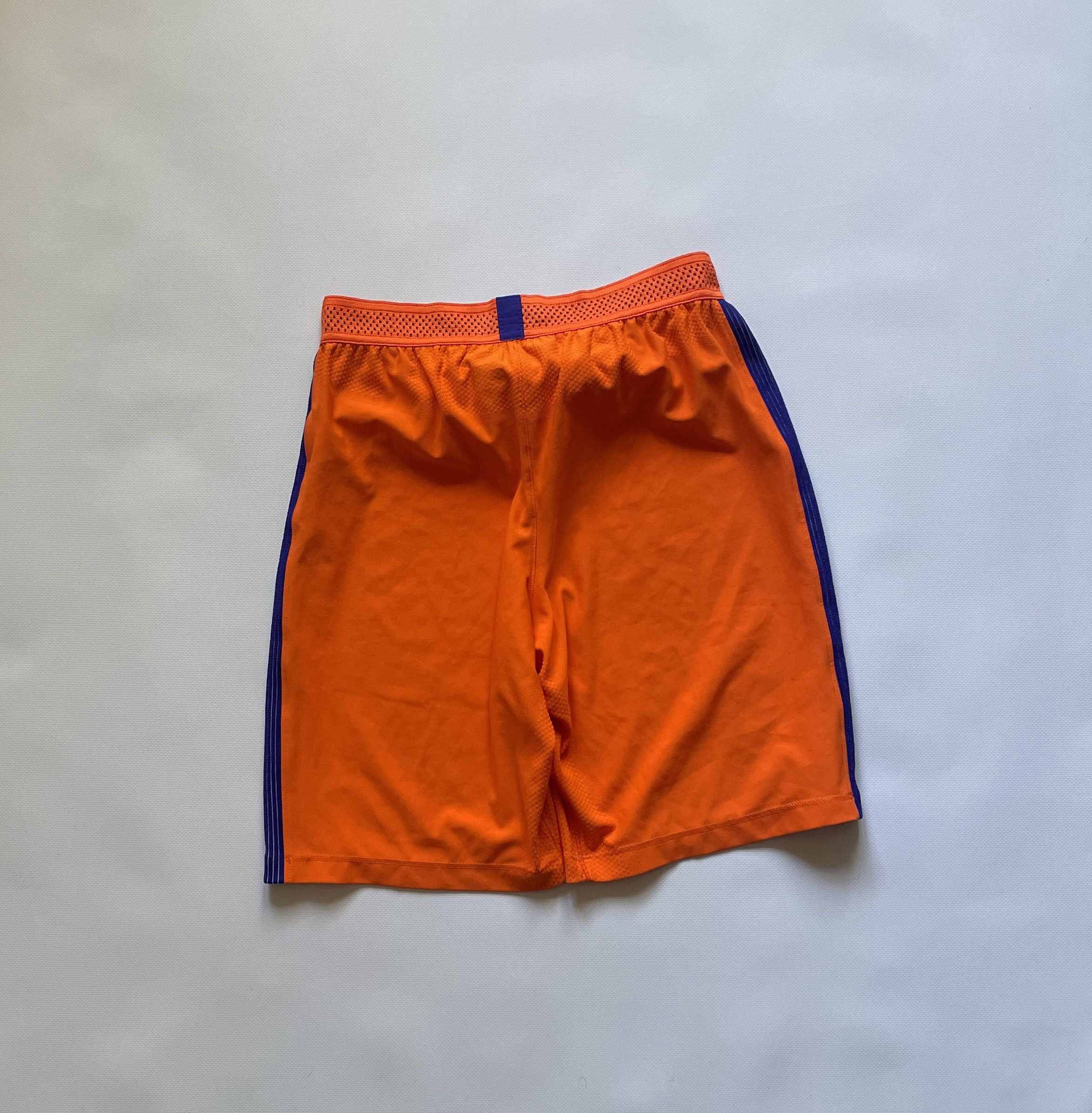 Nike AUTHENTIC Netherlands 2016 2017 Football Shorts Soccer Size US 30 / EU 46 - 2 Thumbnail