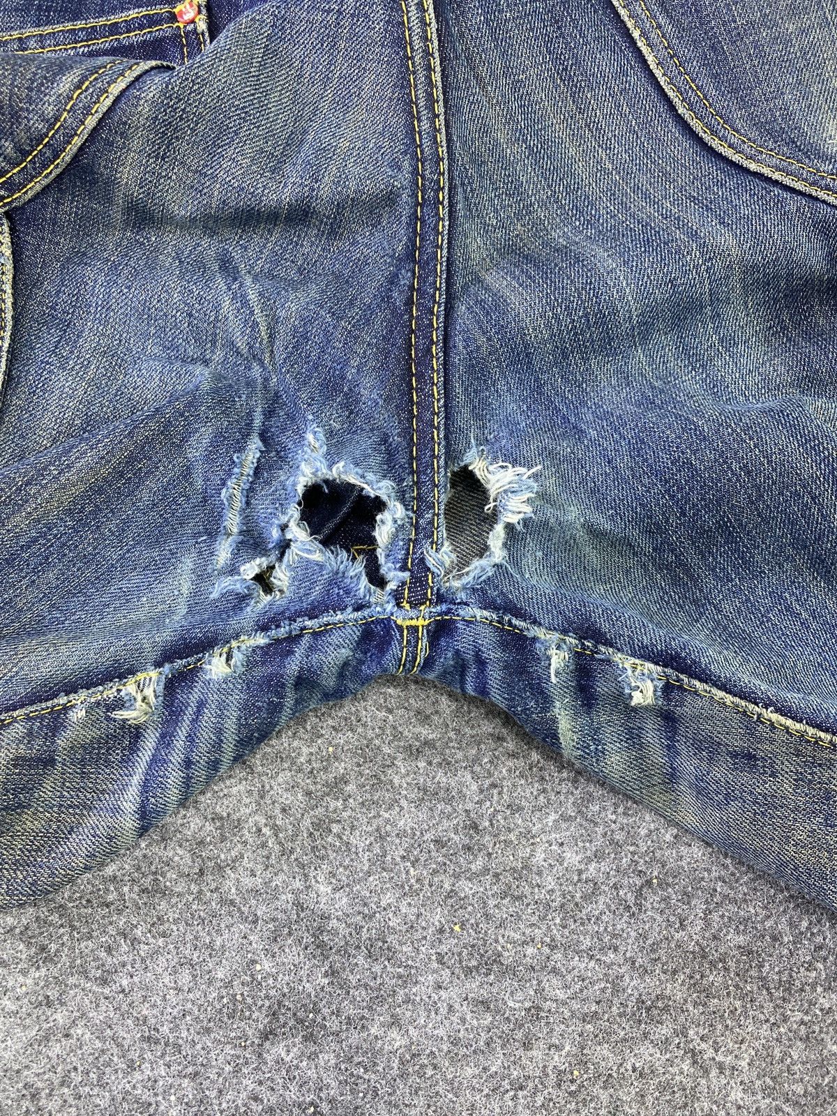 Japanese Brand JAPANESE BRAND CUNE BLUE WASH DENIM - J844 Size US 34 / EU 50 - 12 Thumbnail