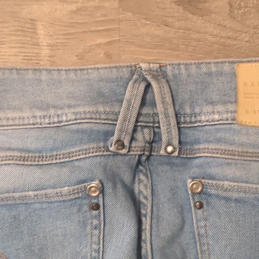 G-Star G-star raw distressed raw hem Lynn skinny jeans size 28 Size 28" / US 6 / IT 42 - 8 Thumbnail