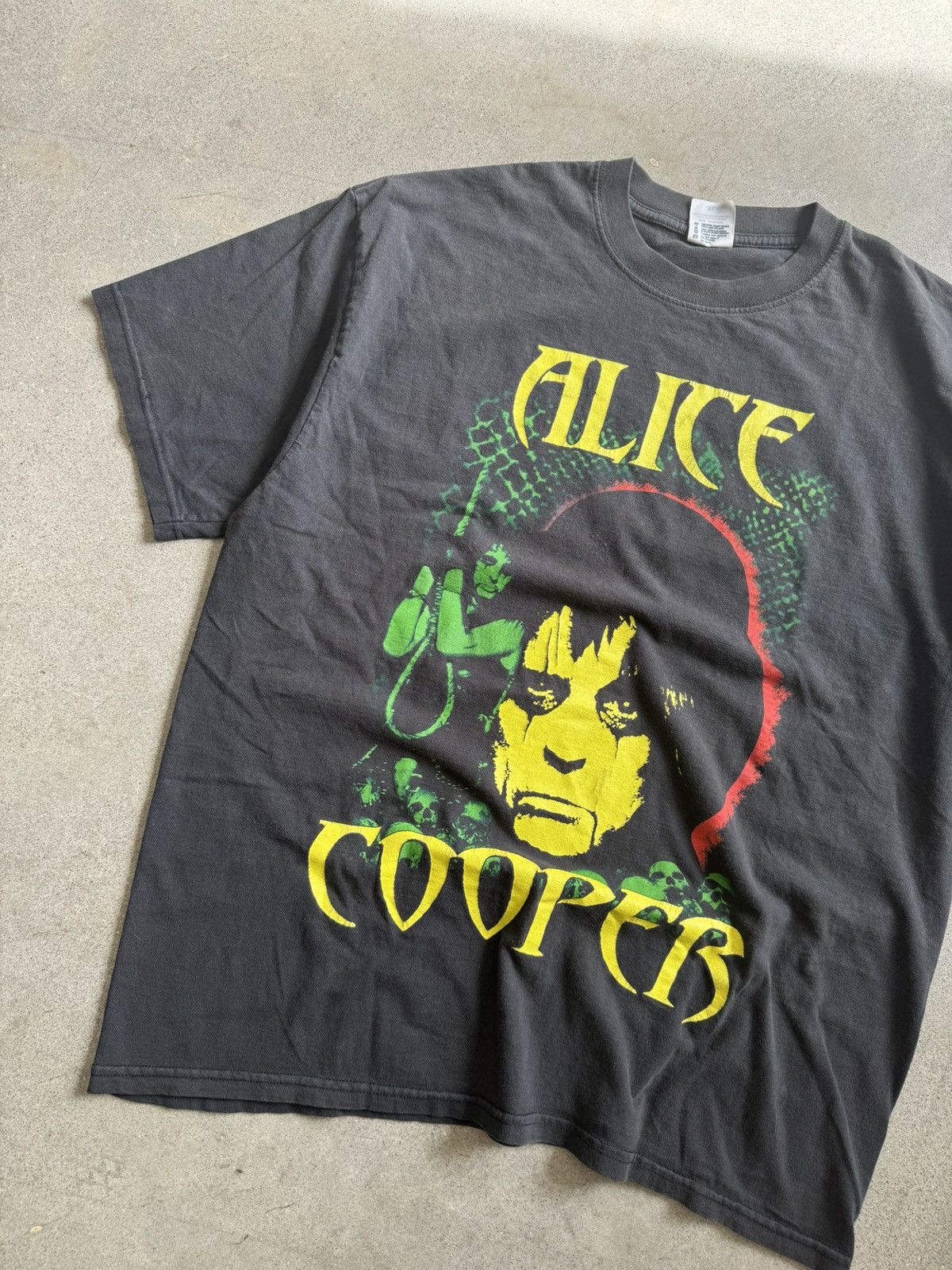 Anvil VTG Alice Cooper Band Concert Tour Tee Size US XL / EU 56 / 4 - 2 Thumbnail