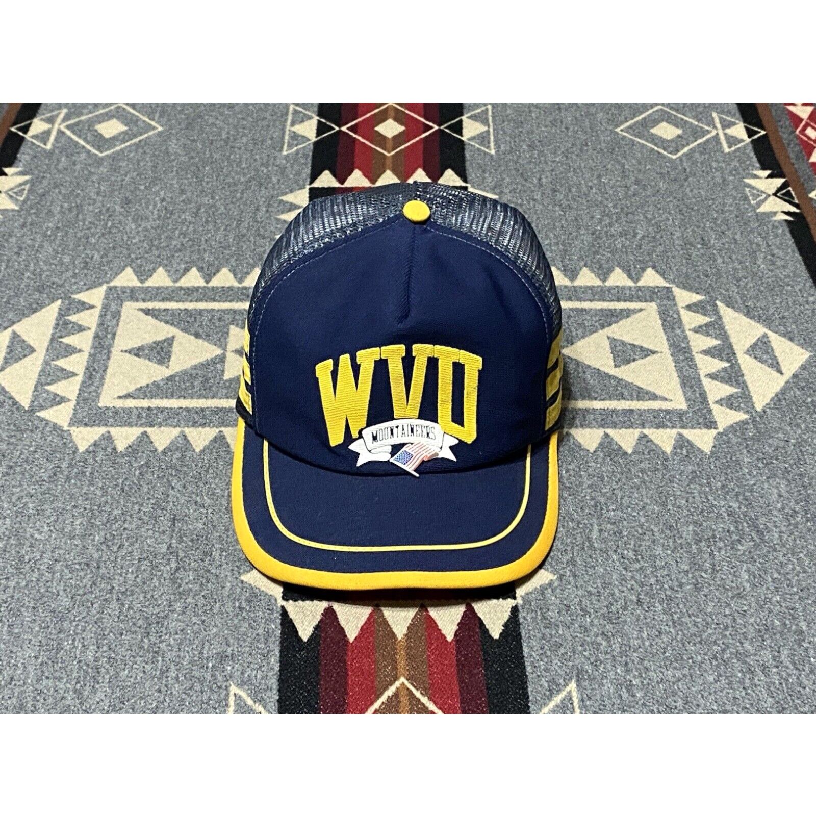 image of Vintage West Virginia Mountaineers VTG Trucker Hat Cap 3 Side Stripe Usa Mesh Wvu Bc in White, Men'